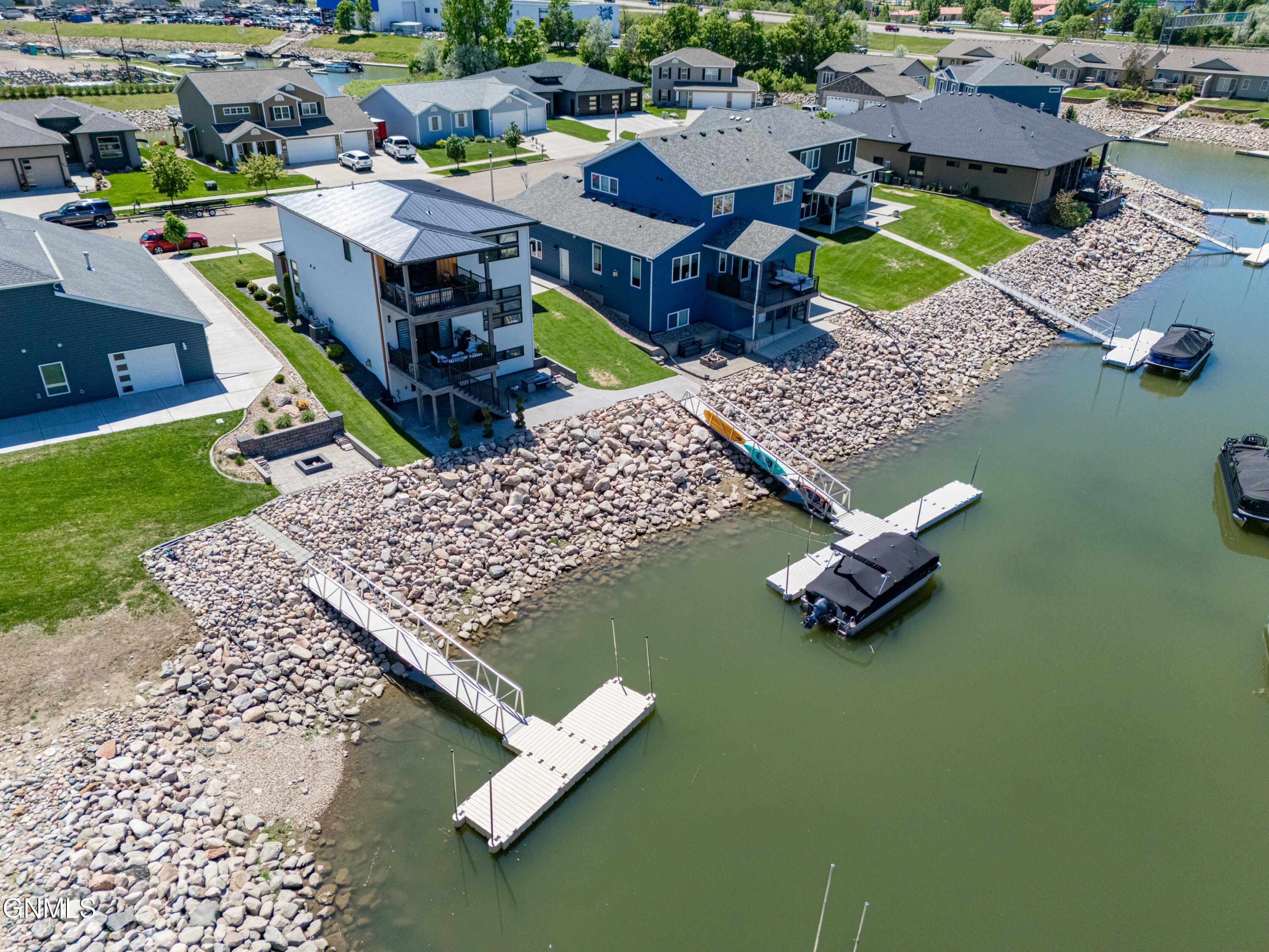 2321 Bayview Court