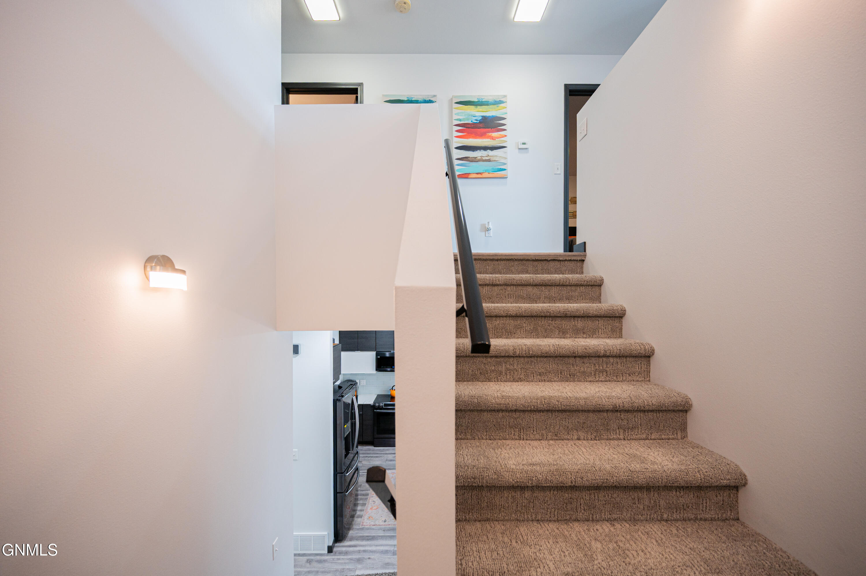 2321 Bayview Court