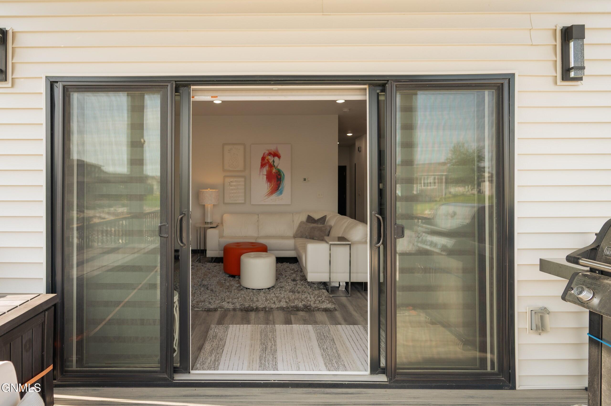 2321 Bayview Court