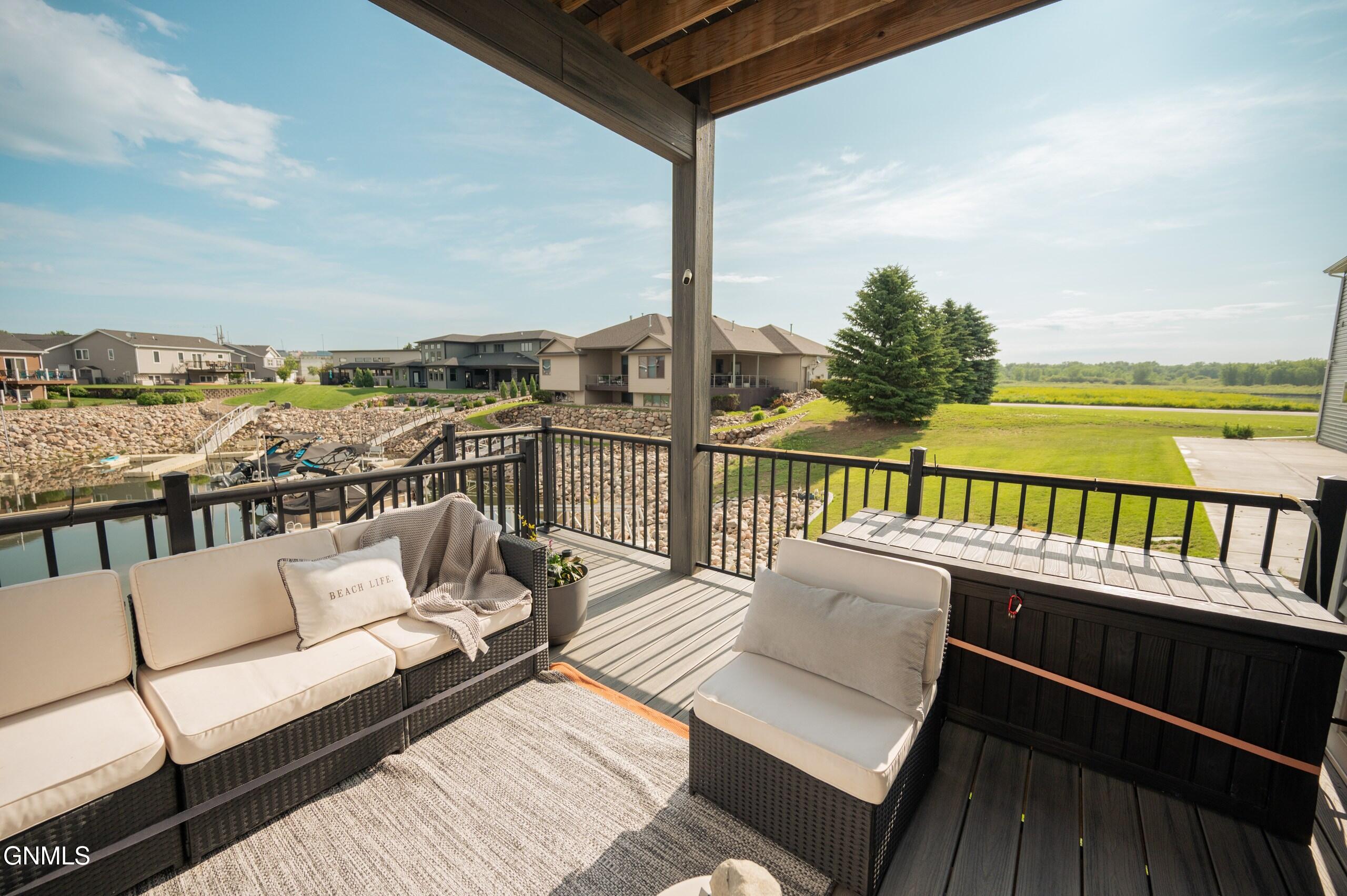 2321 Bayview Court