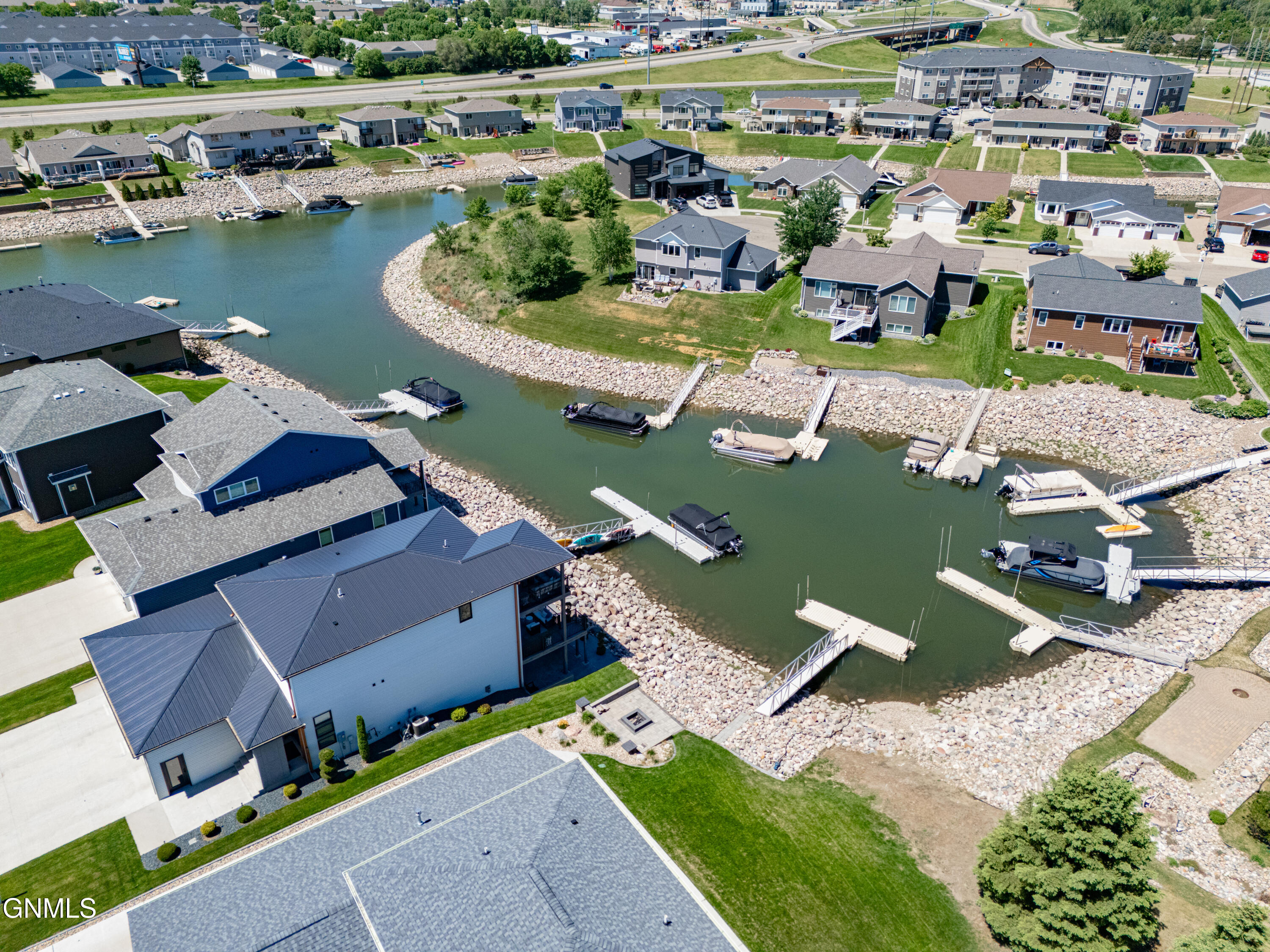 2321 Bayview Court