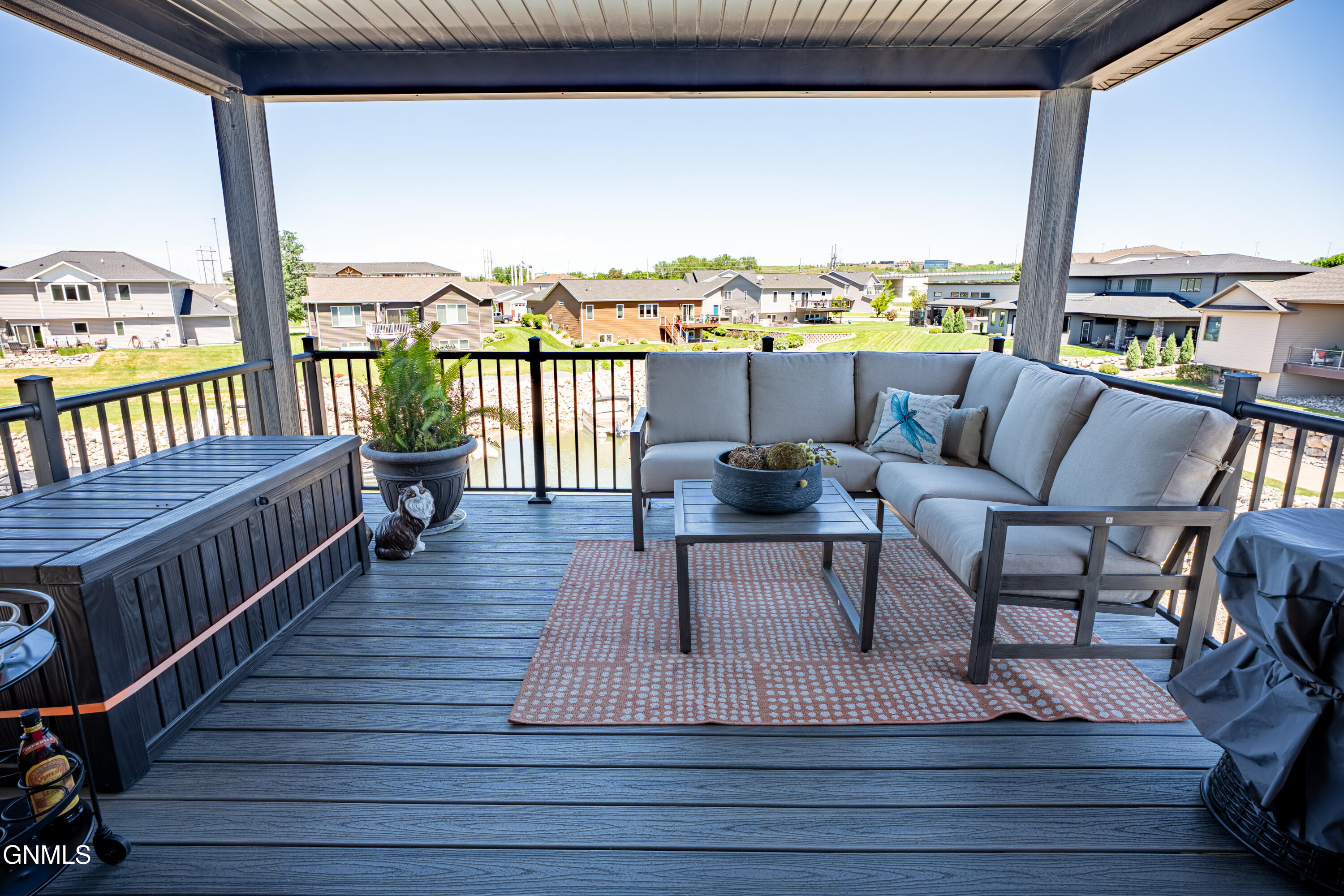 2321 Bayview Court