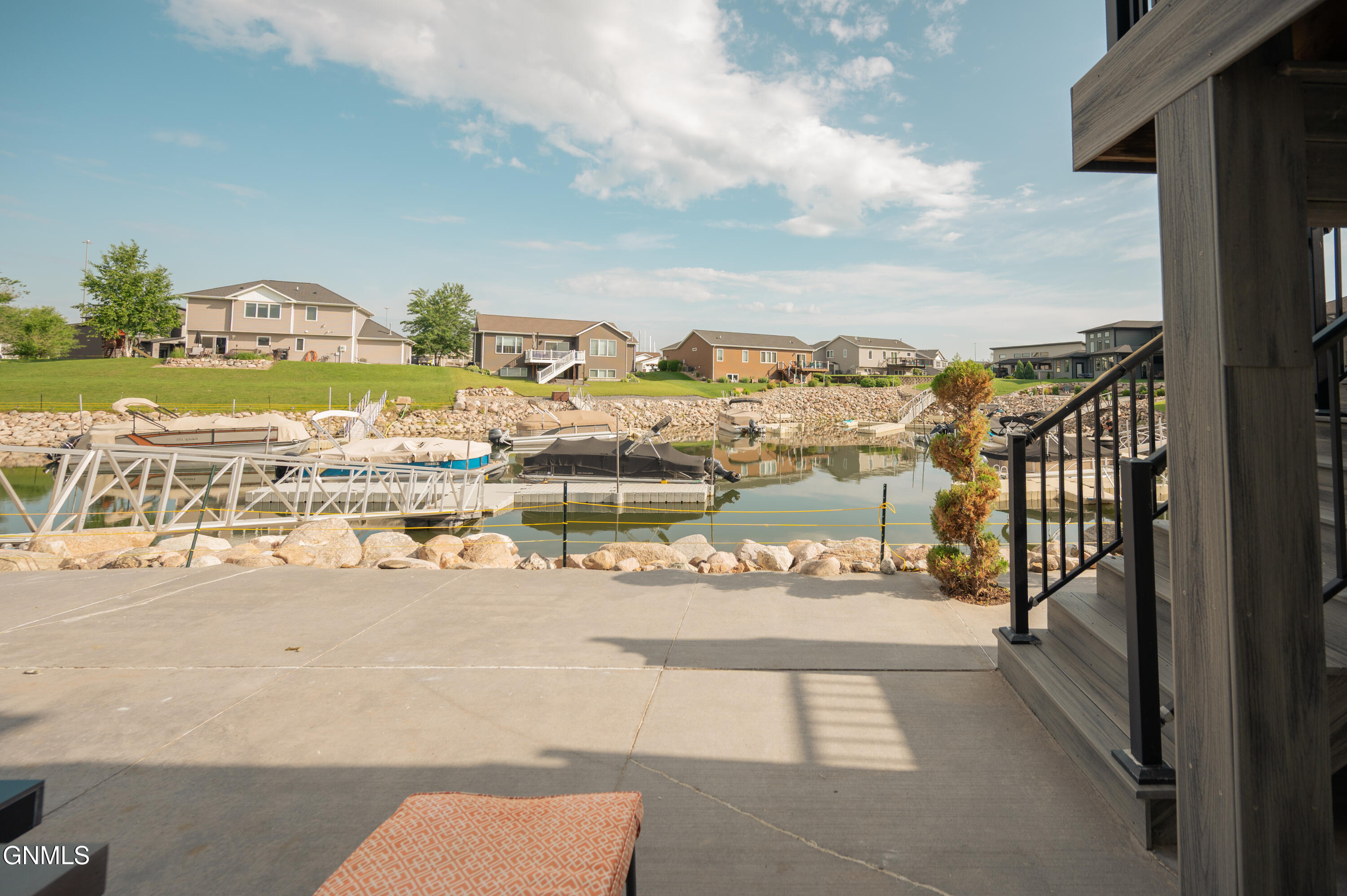 2321 Bayview Court