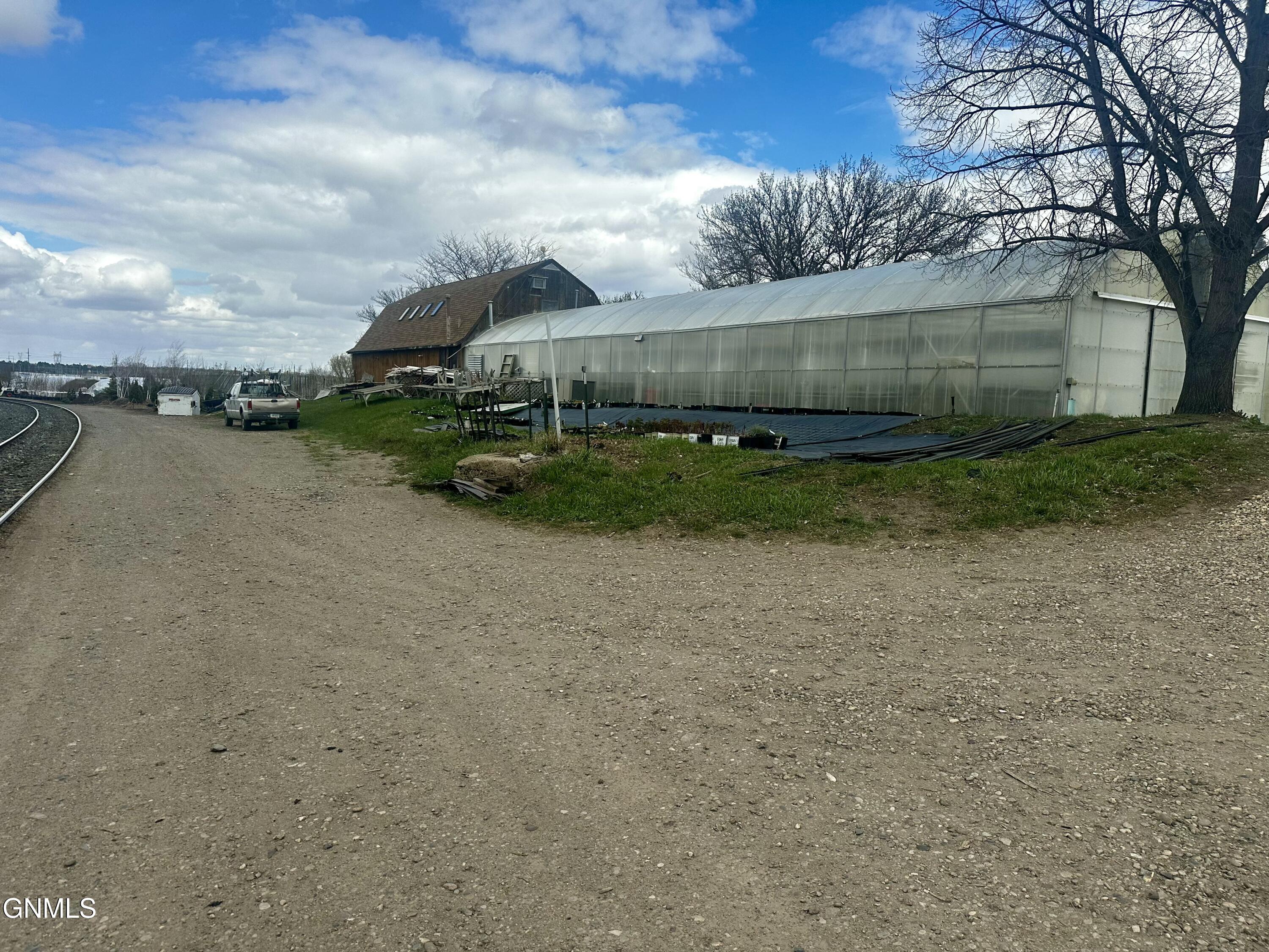 3400 E Main Avenue