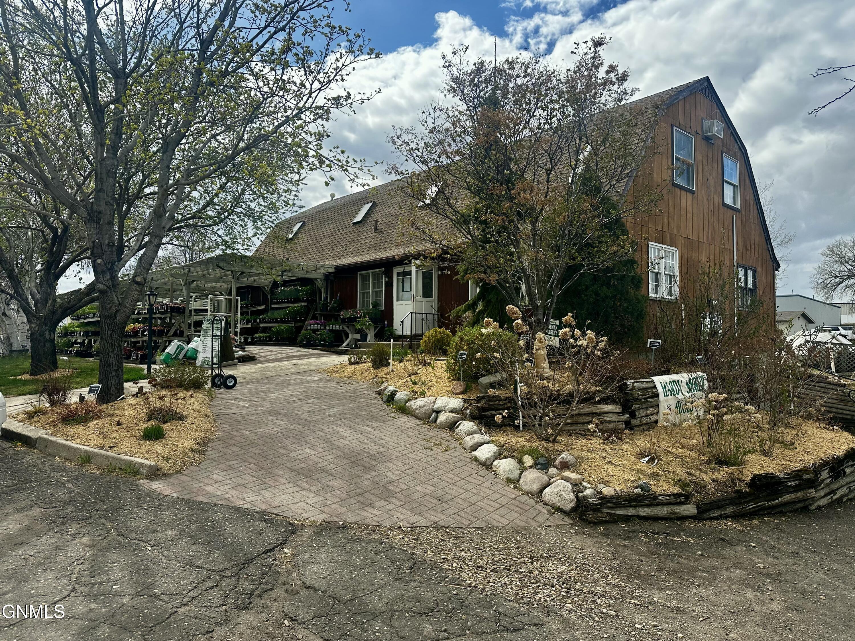 3400 E Main Avenue