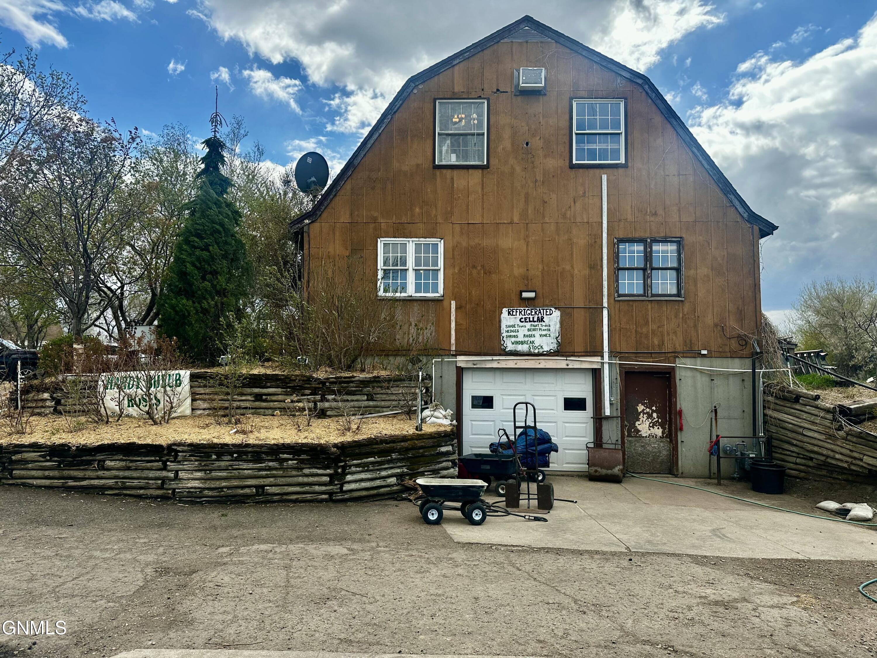 3400 E Main Avenue