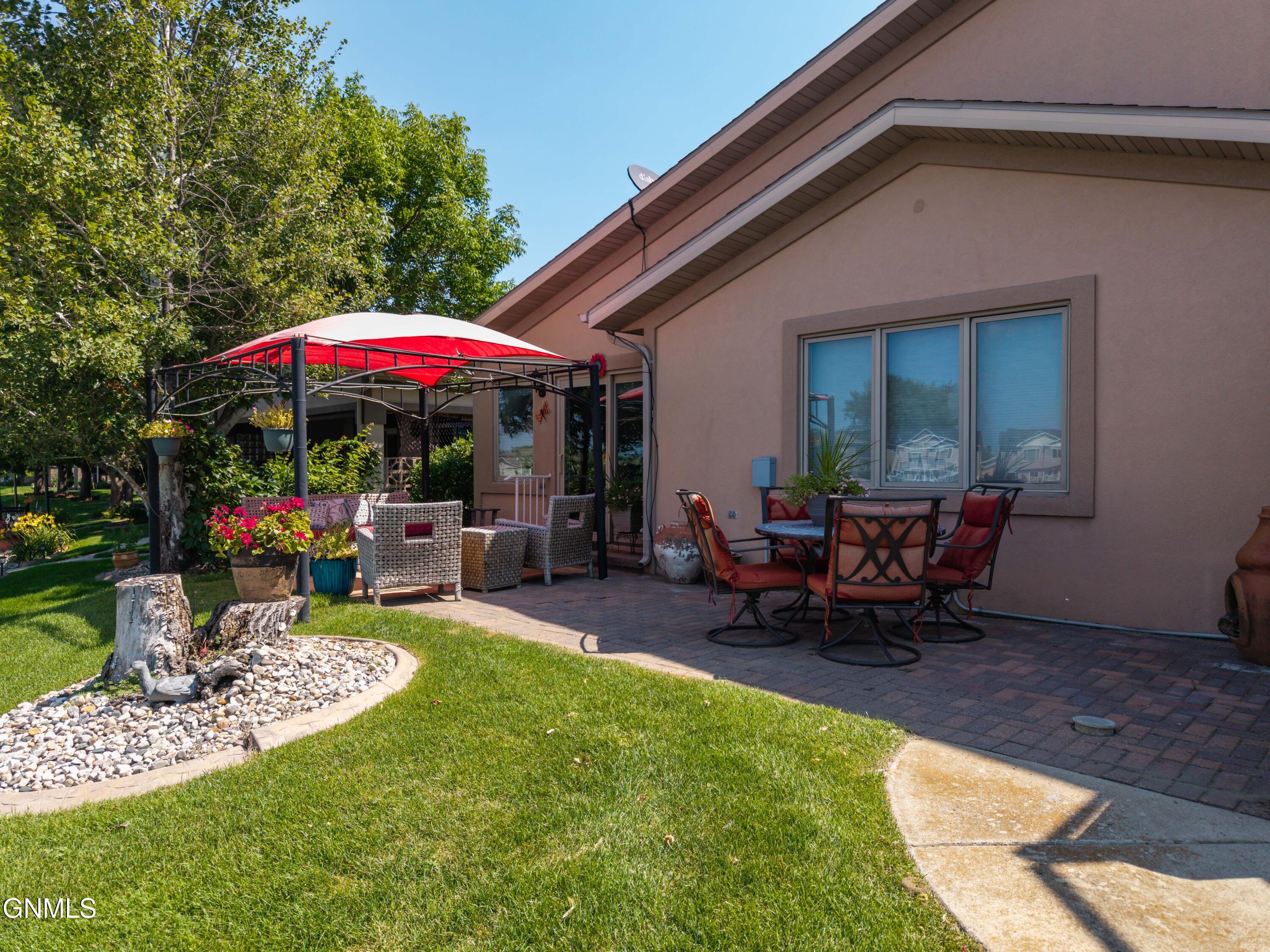 1330 Riverwood Drive