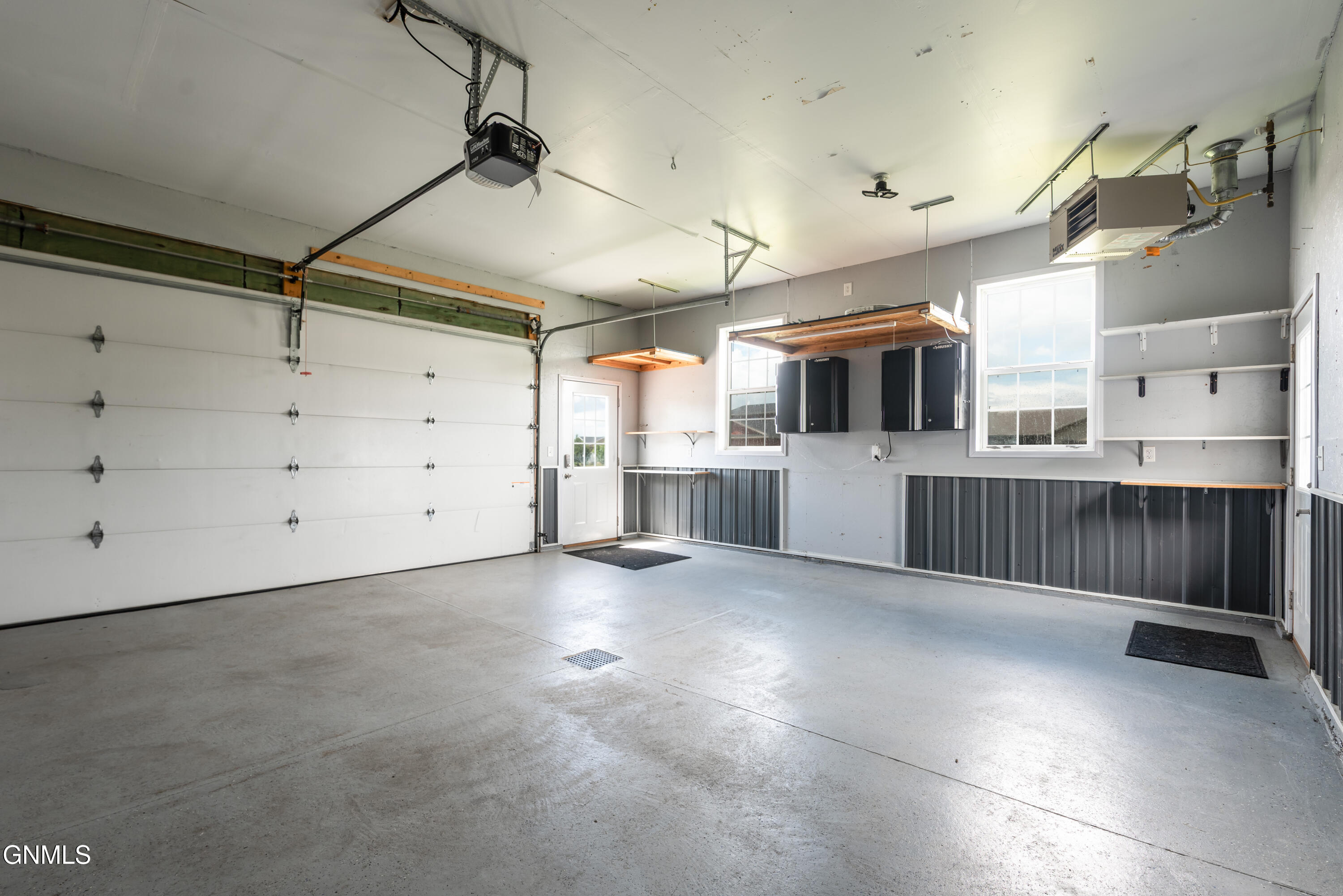 709 View Place SE