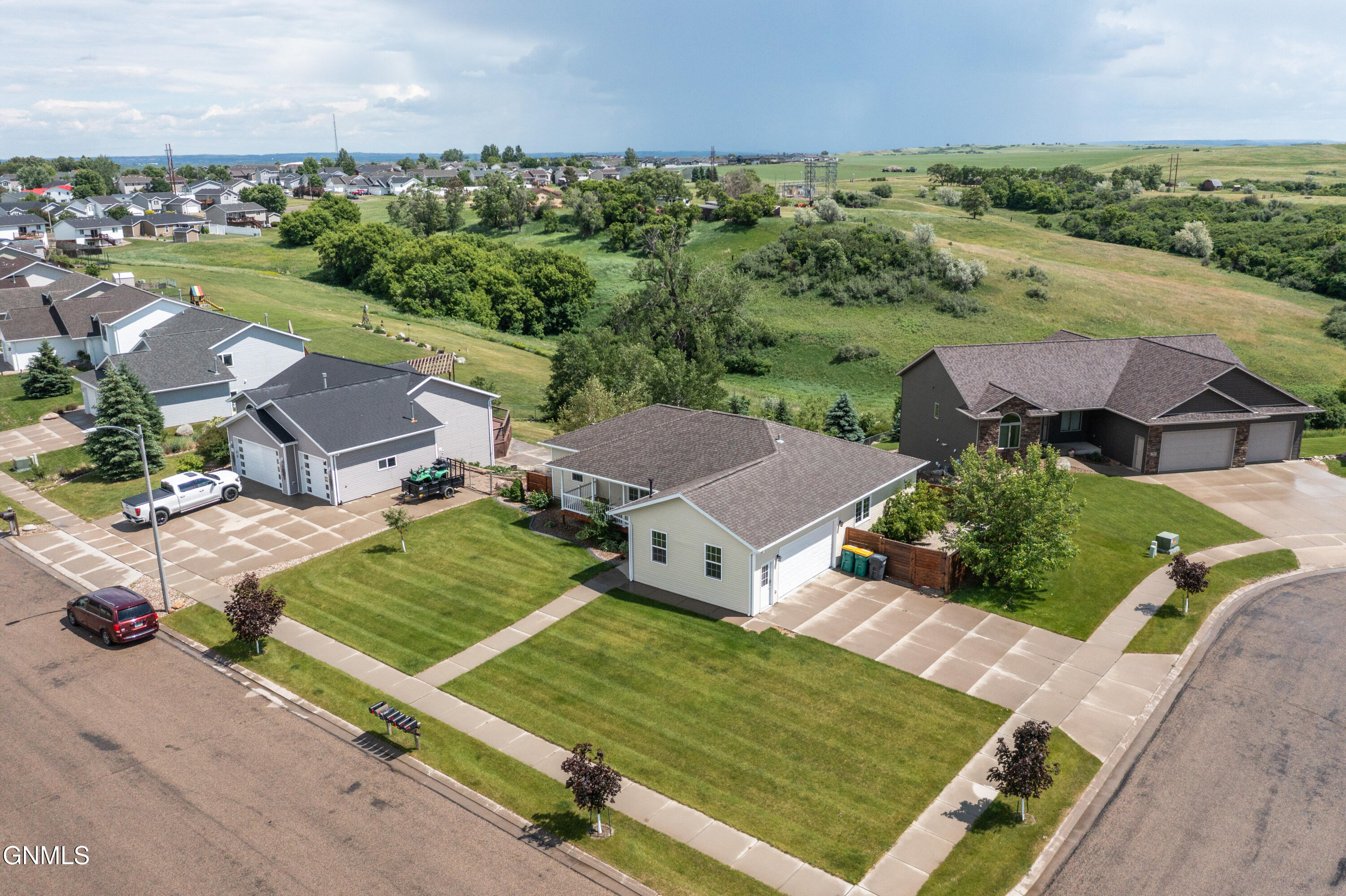709 View Place SE