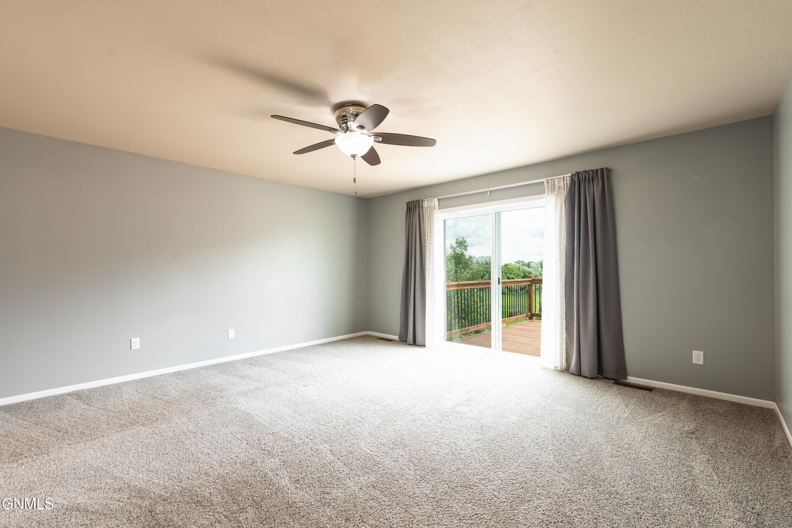 709 View Place SE