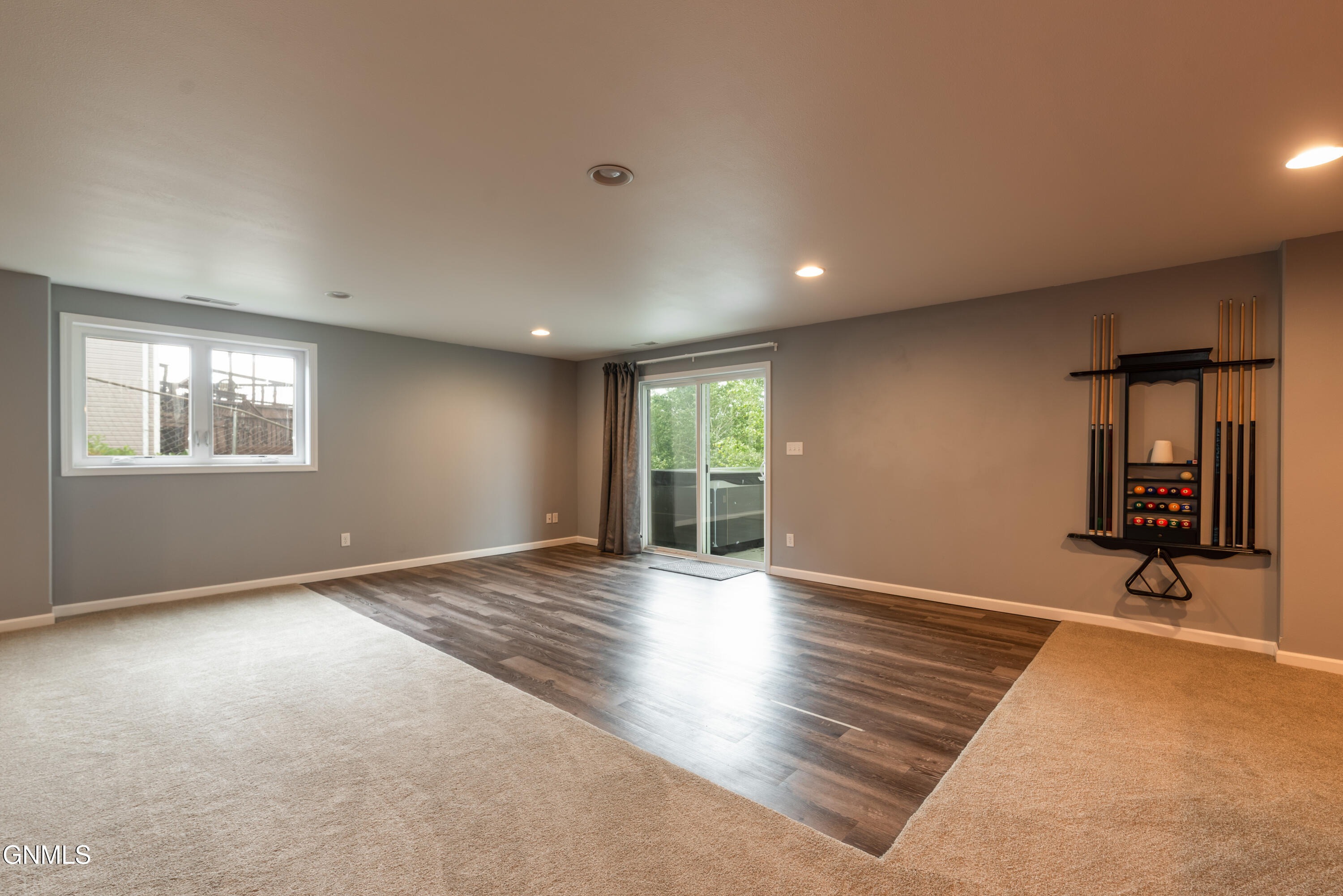 709 View Place SE