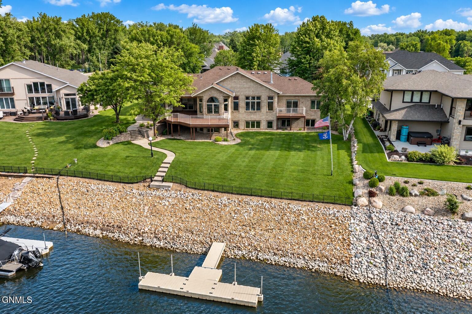 1512 Mutineer Place