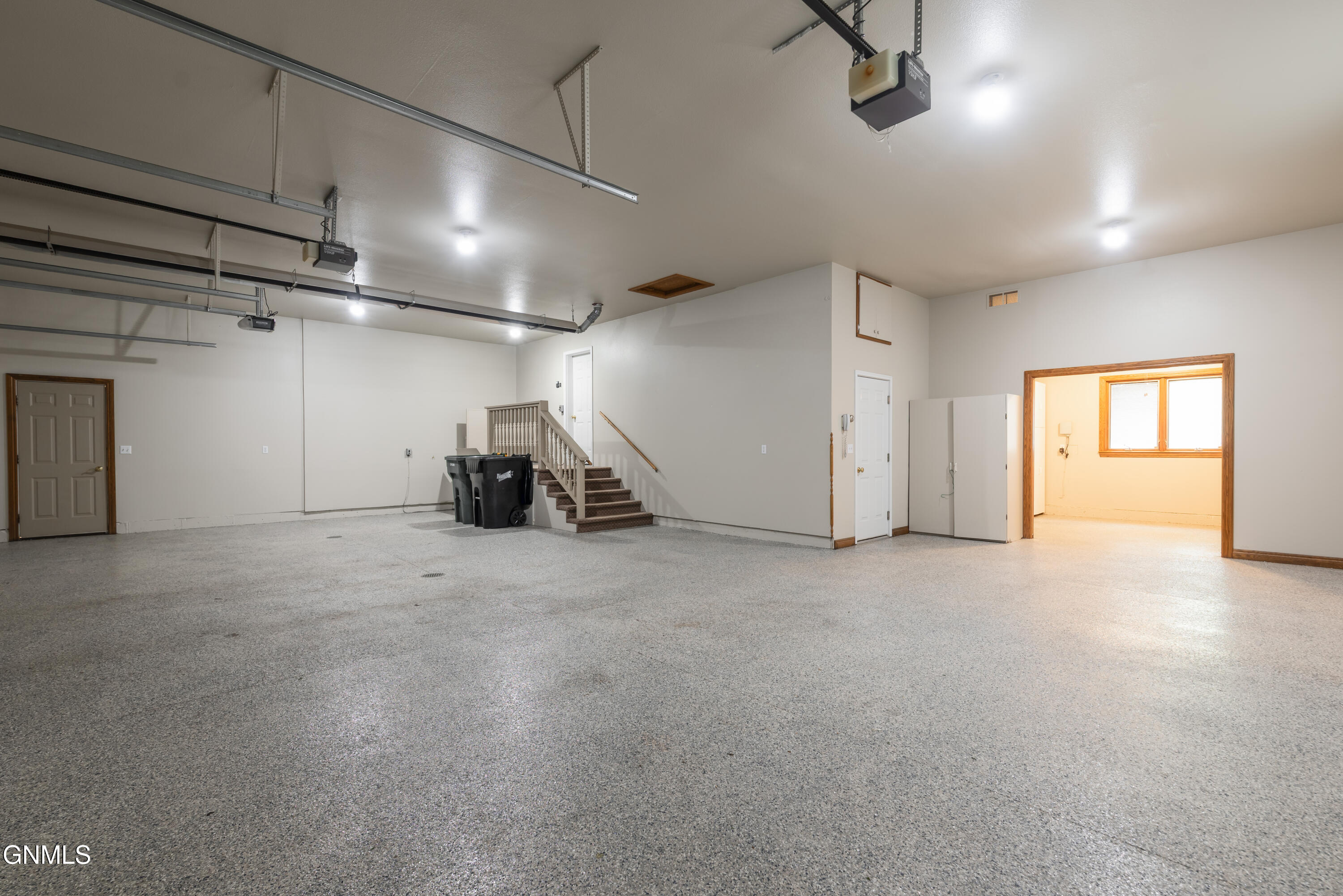 1512 Mutineer Place