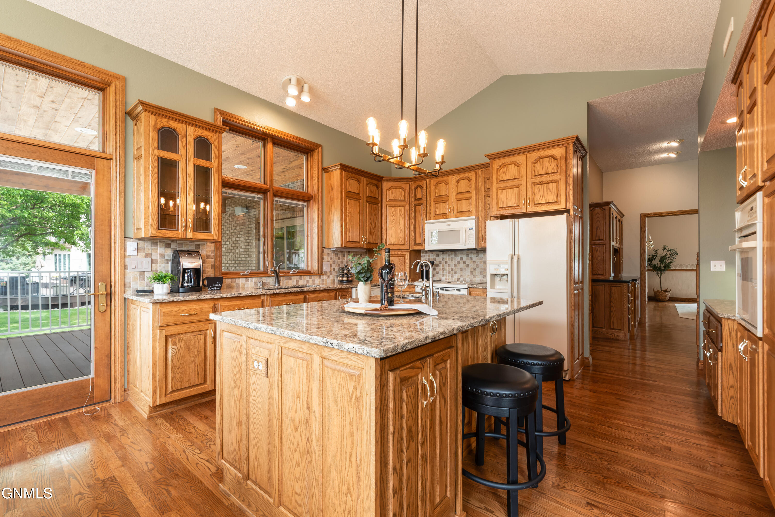1512 Mutineer Place