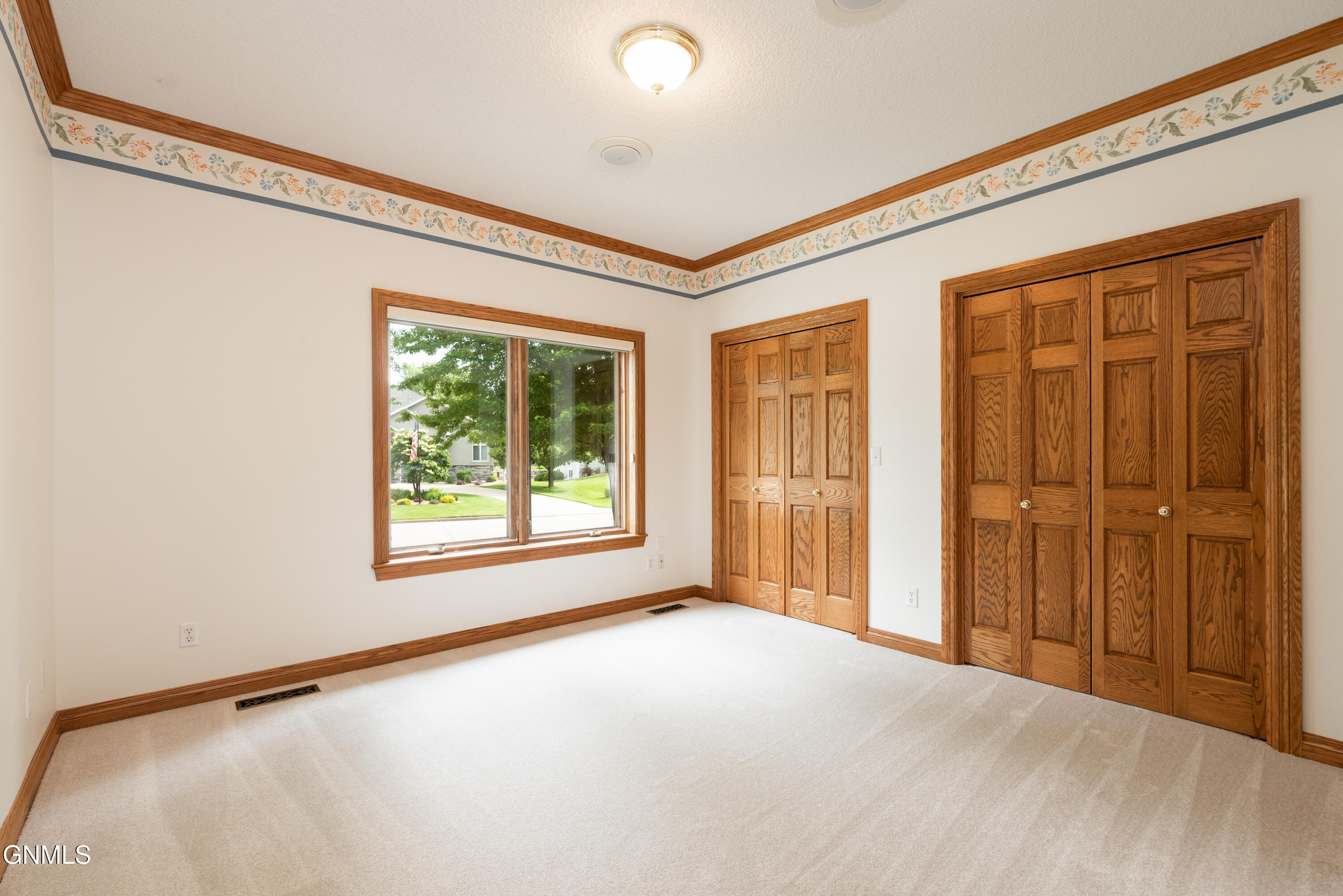 1512 Mutineer Place