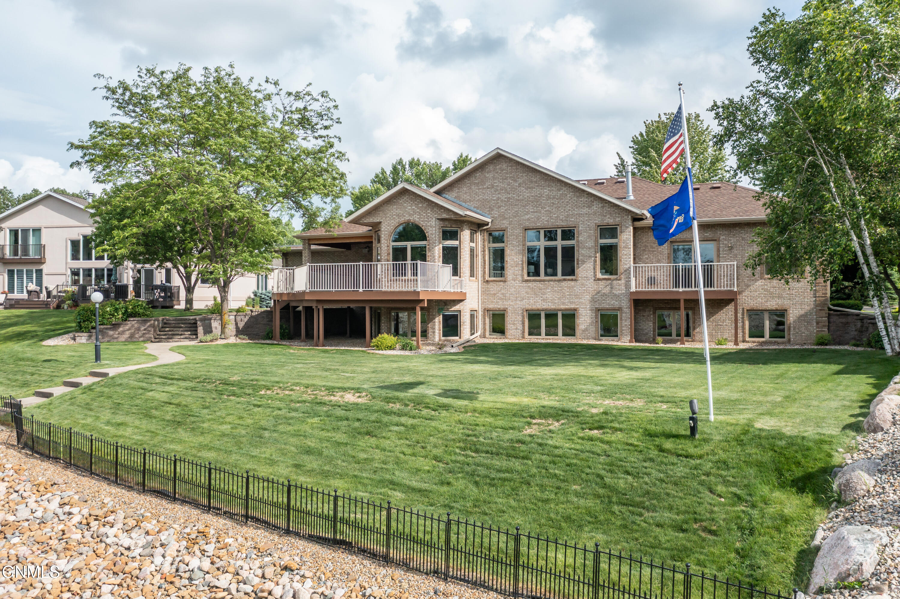 1512 Mutineer Place