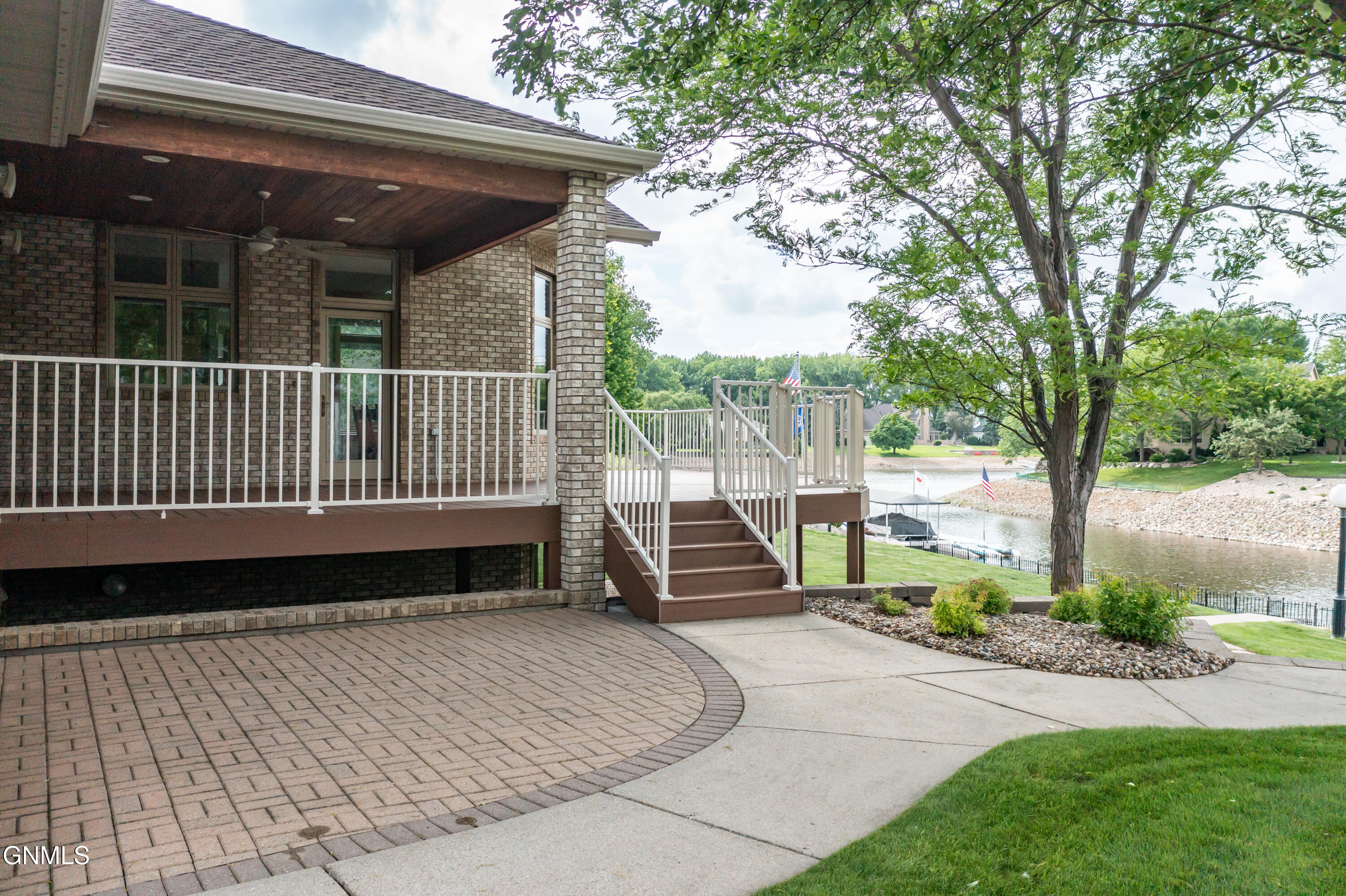 1512 Mutineer Place