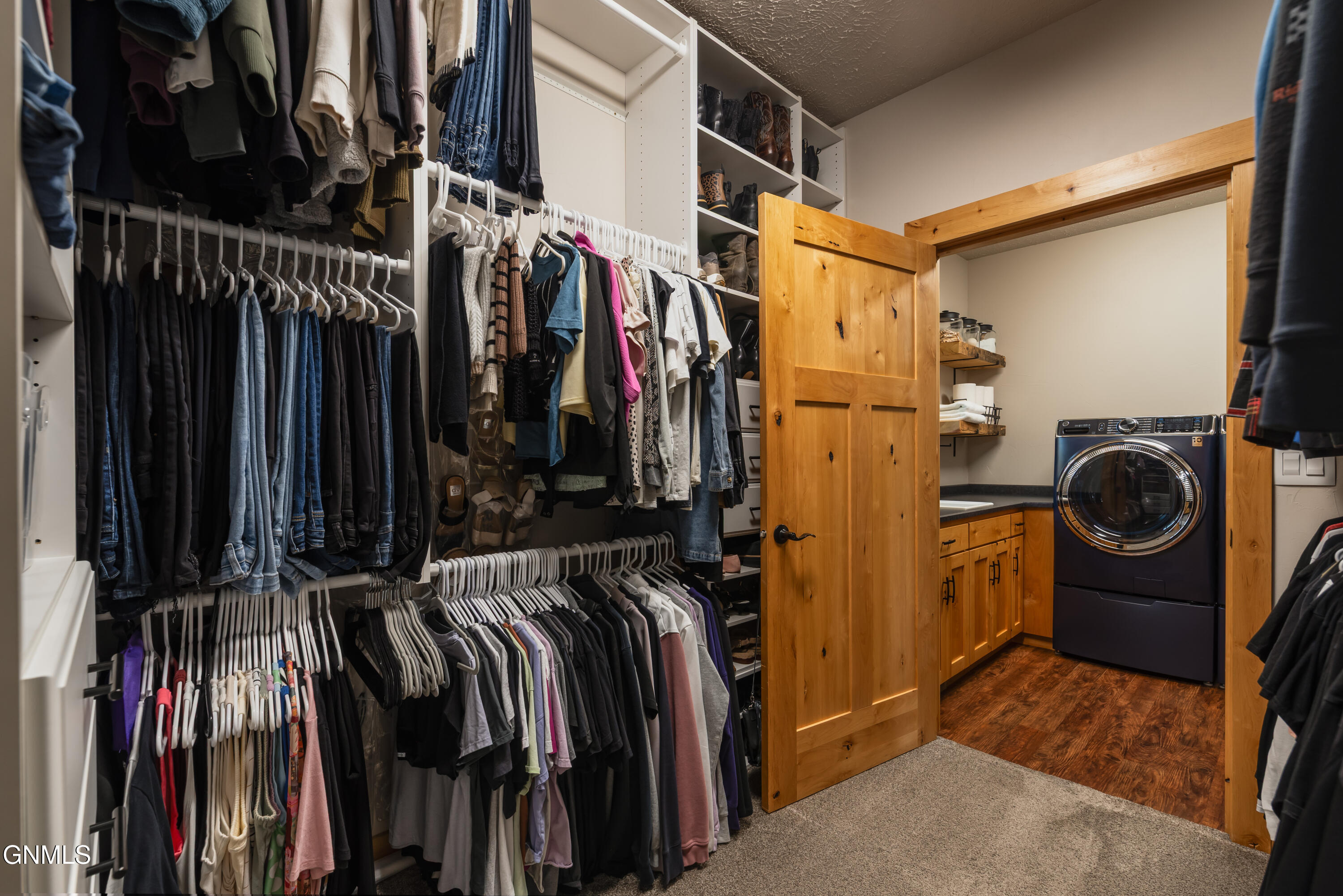 1205 Voyager Place
