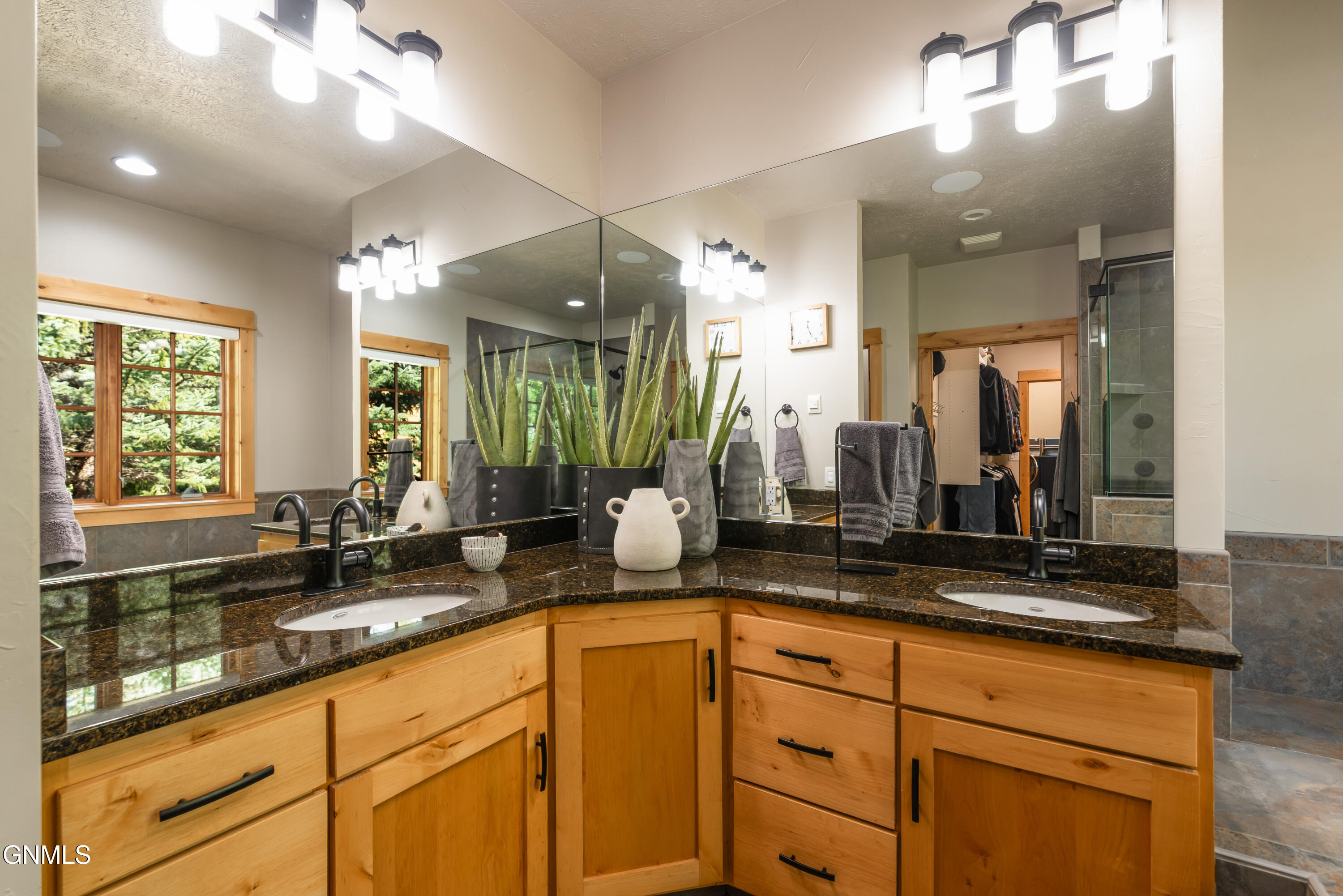 1205 Voyager Place