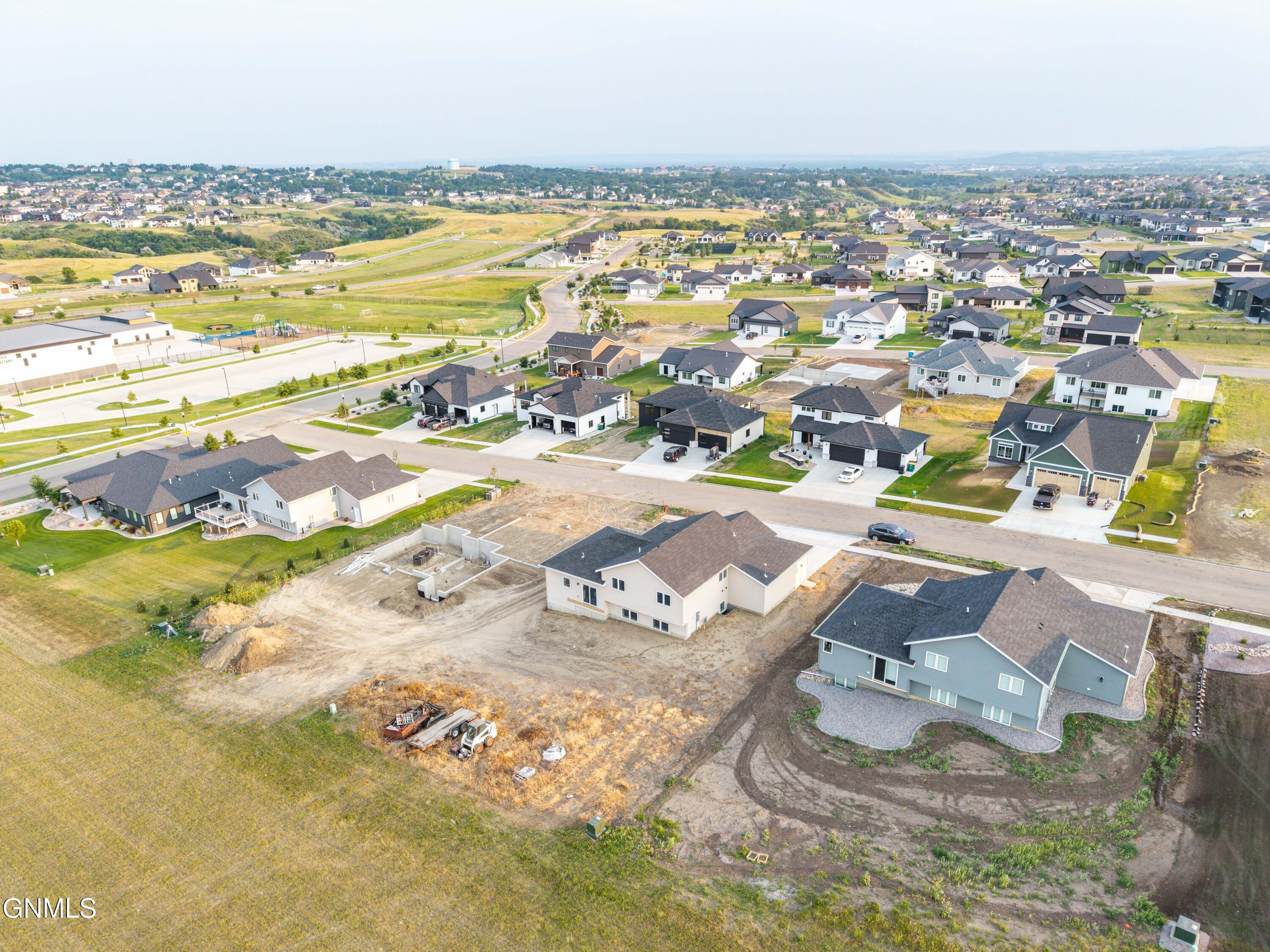 2018 Monarch Avenue