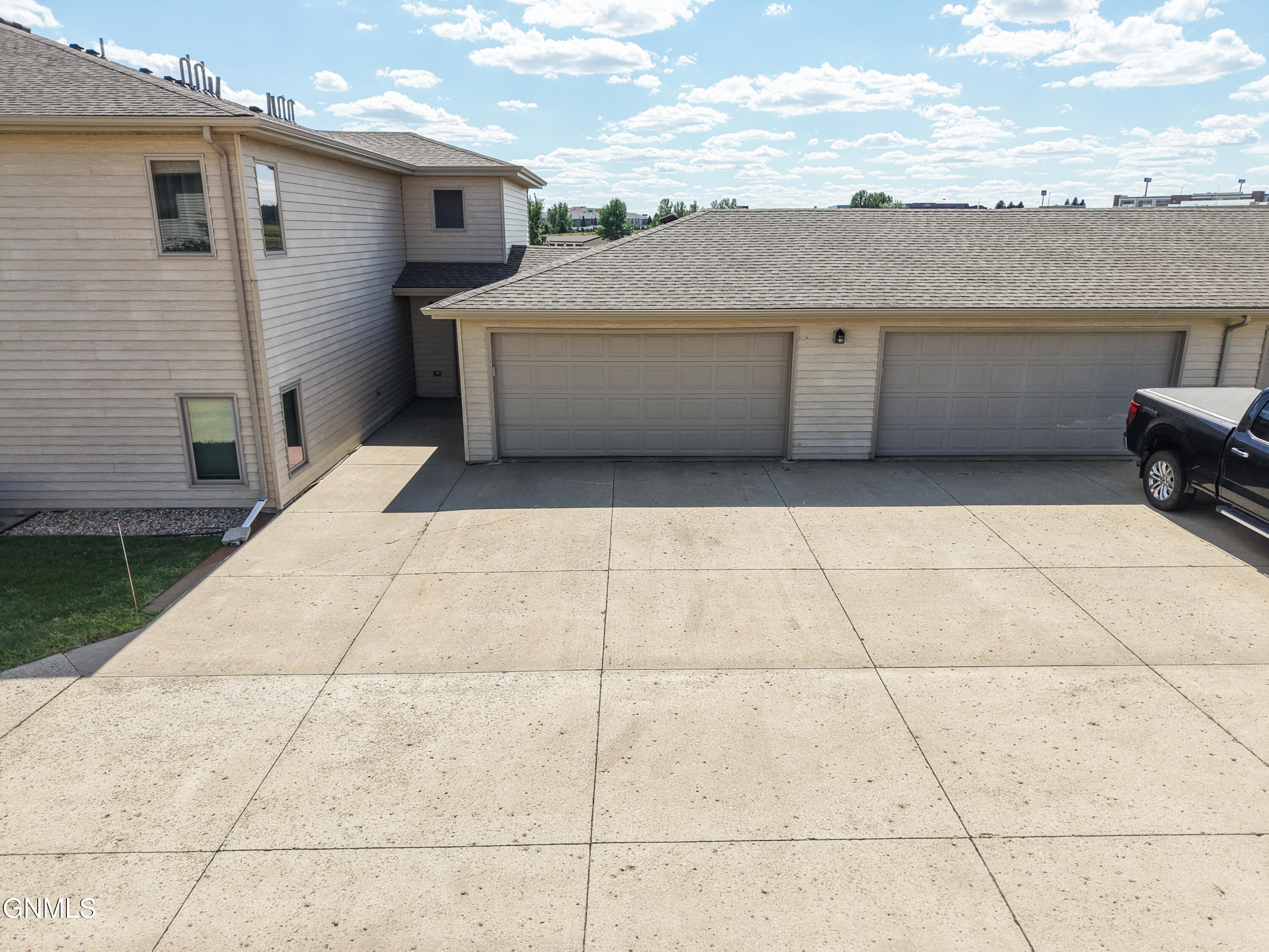 3554 19th Street, 1