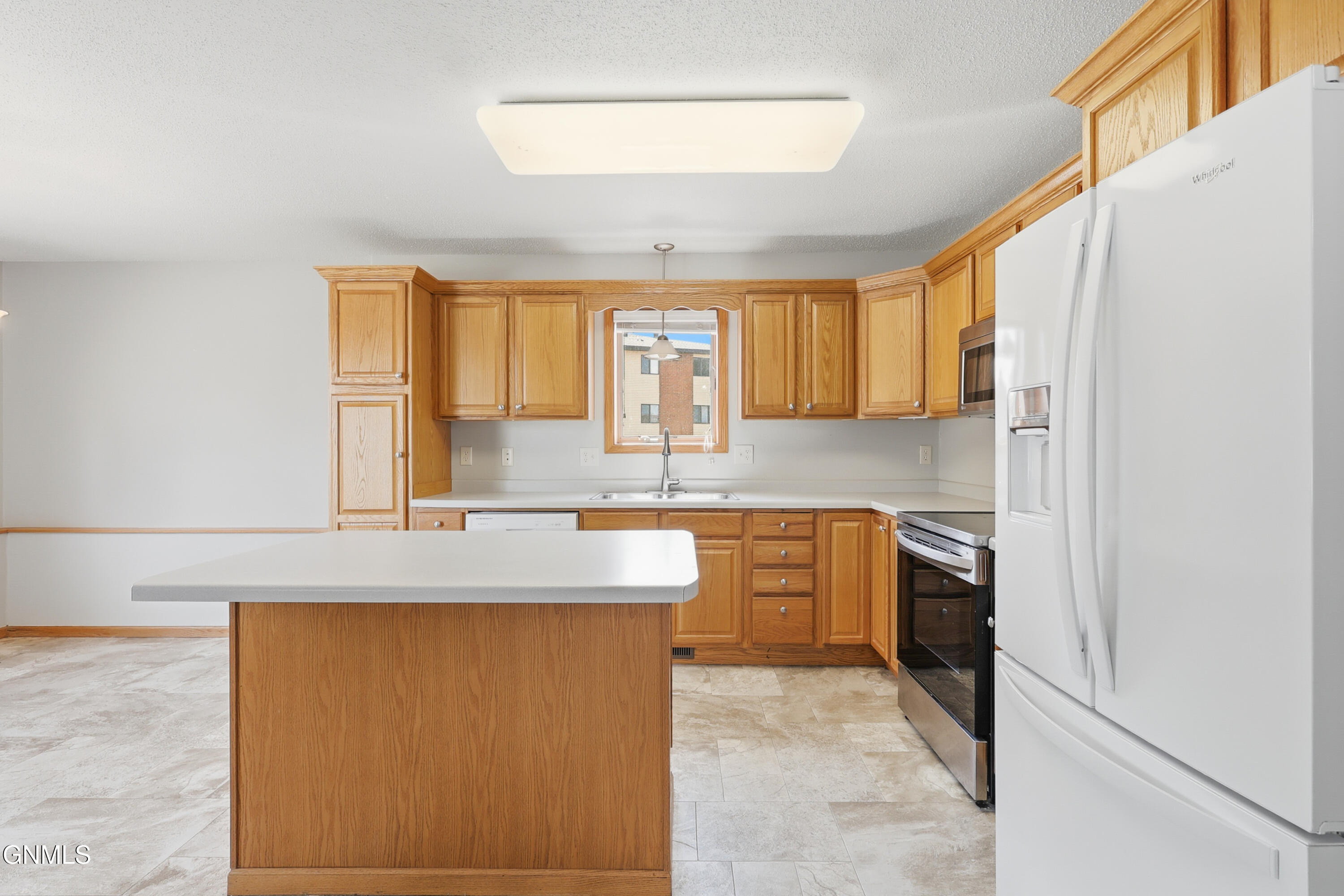 3554 19th Street, 1