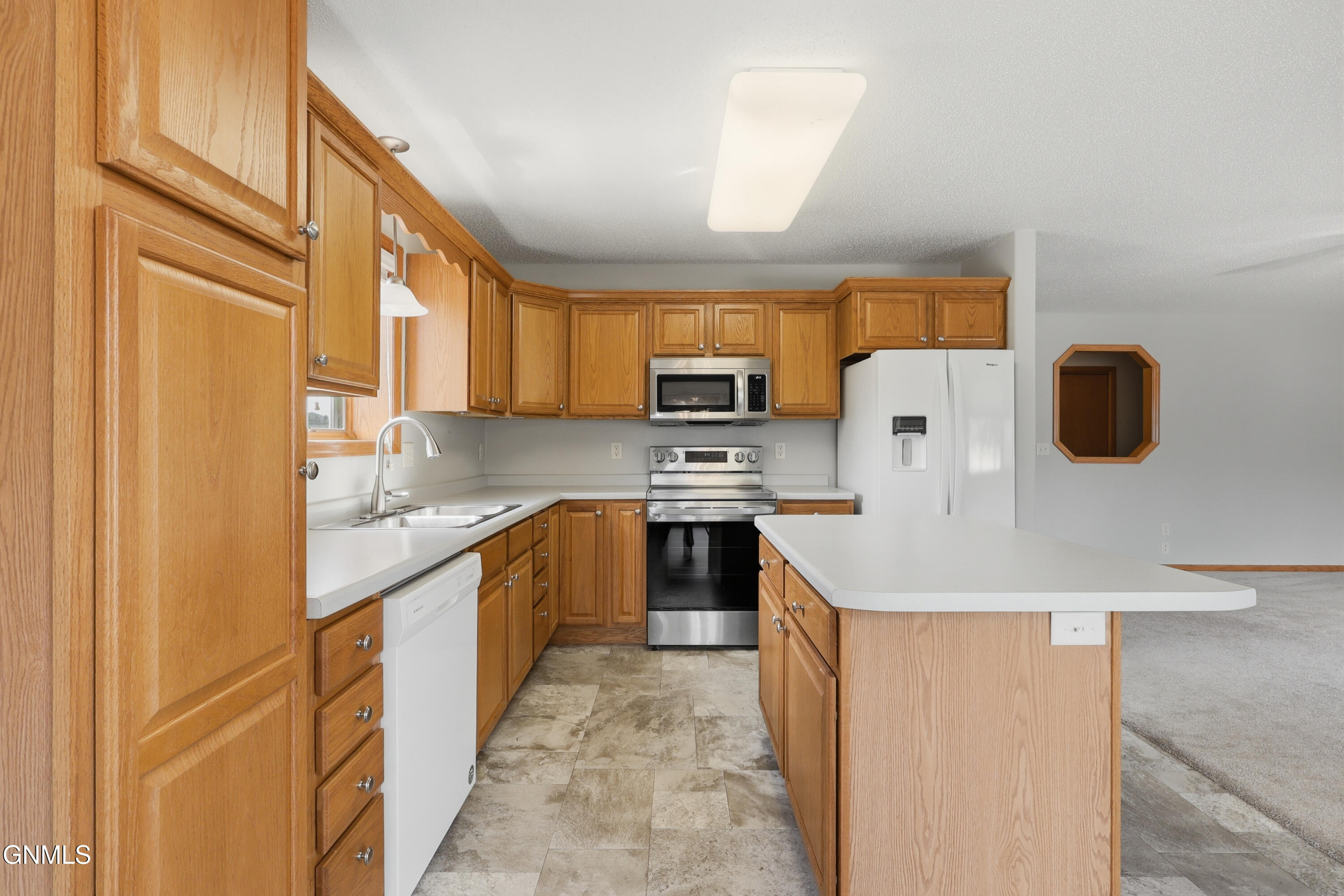 3554 19th Street, 1