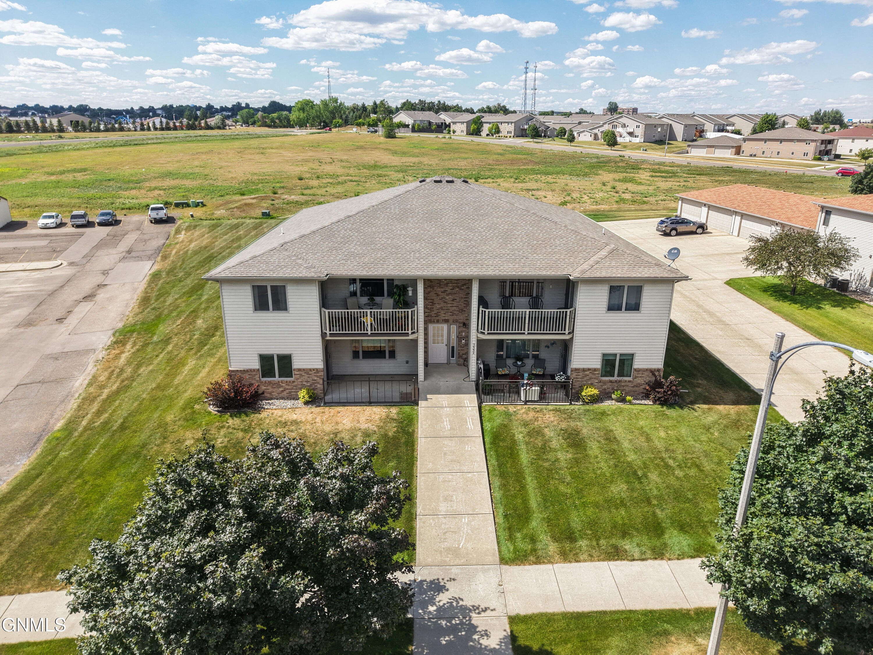 3554 19th Street, 1