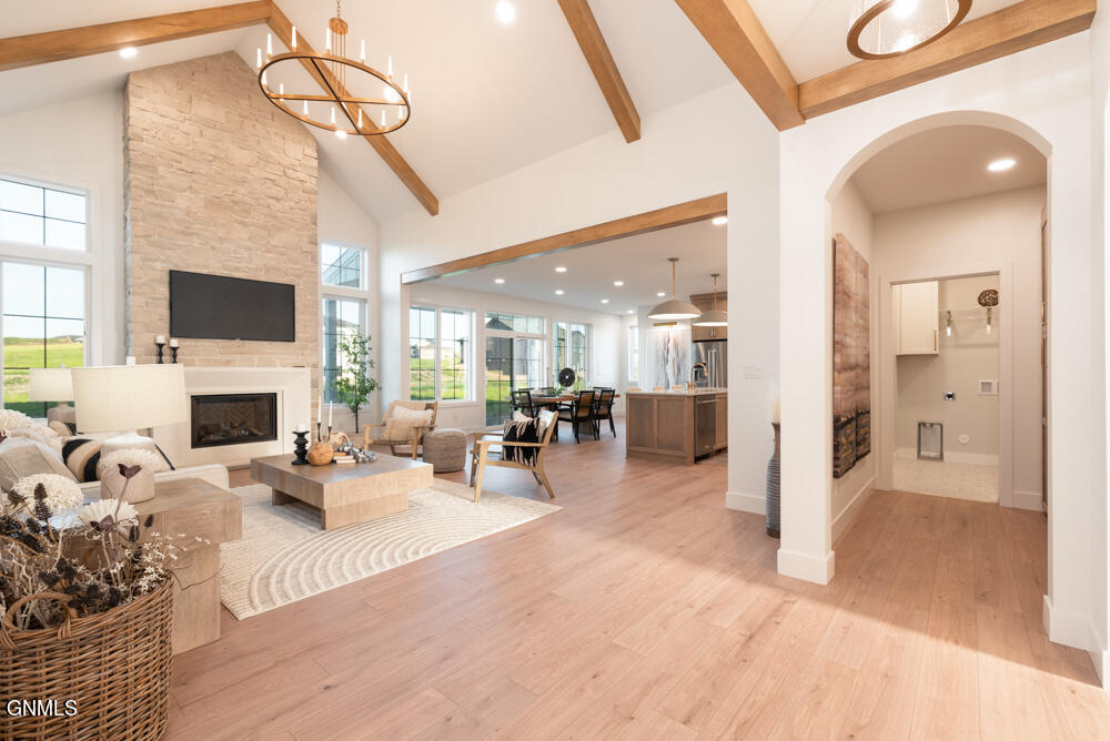4113 Wrangler Lane