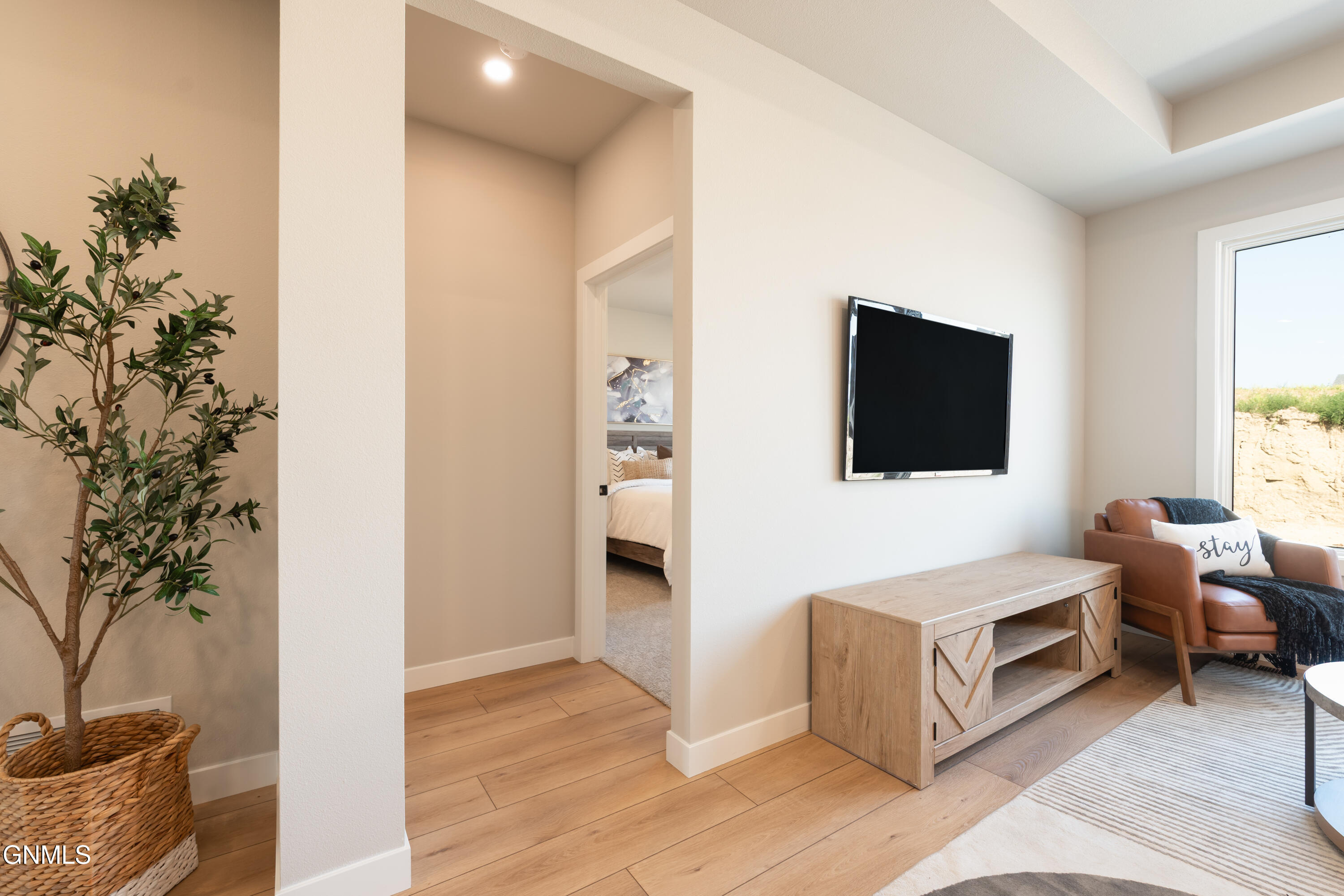 5625 Marble Point