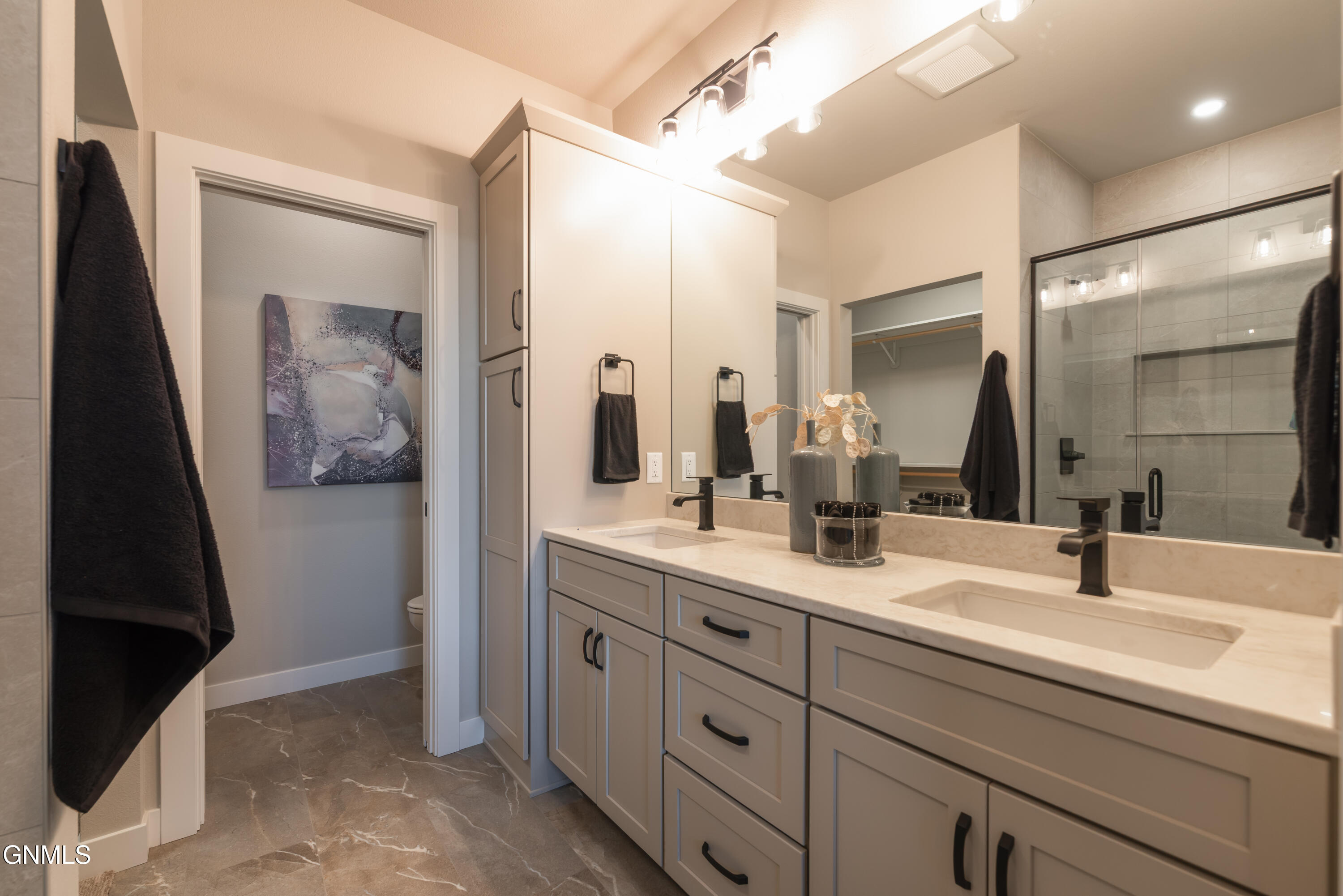 5619 Marble Point