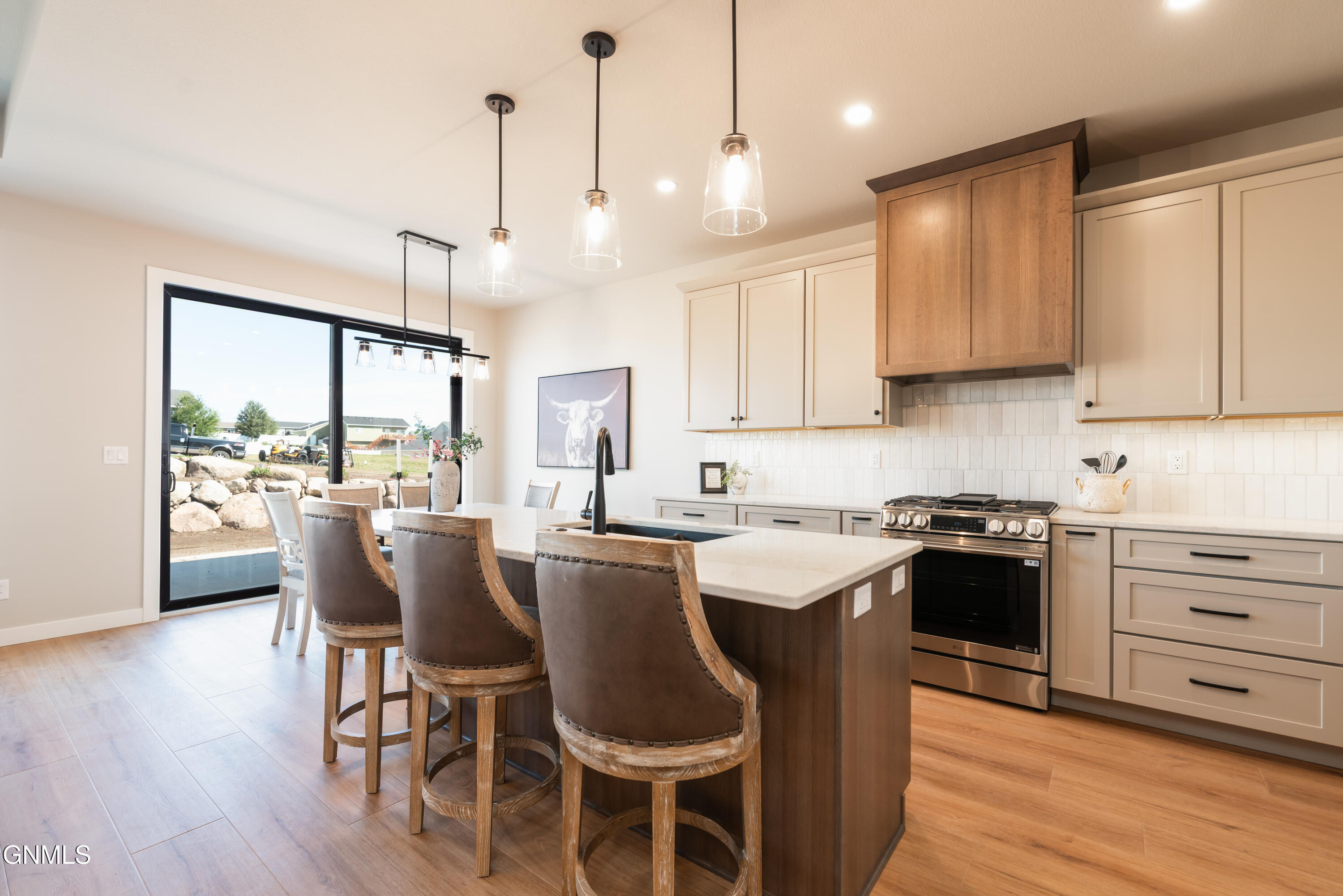 5619 Marble Point