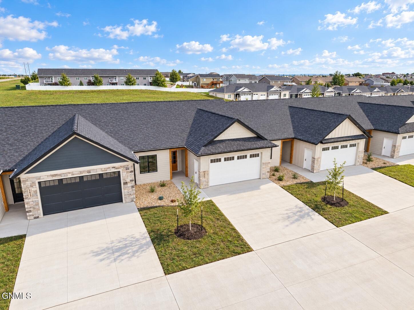 5619 Marble Point
