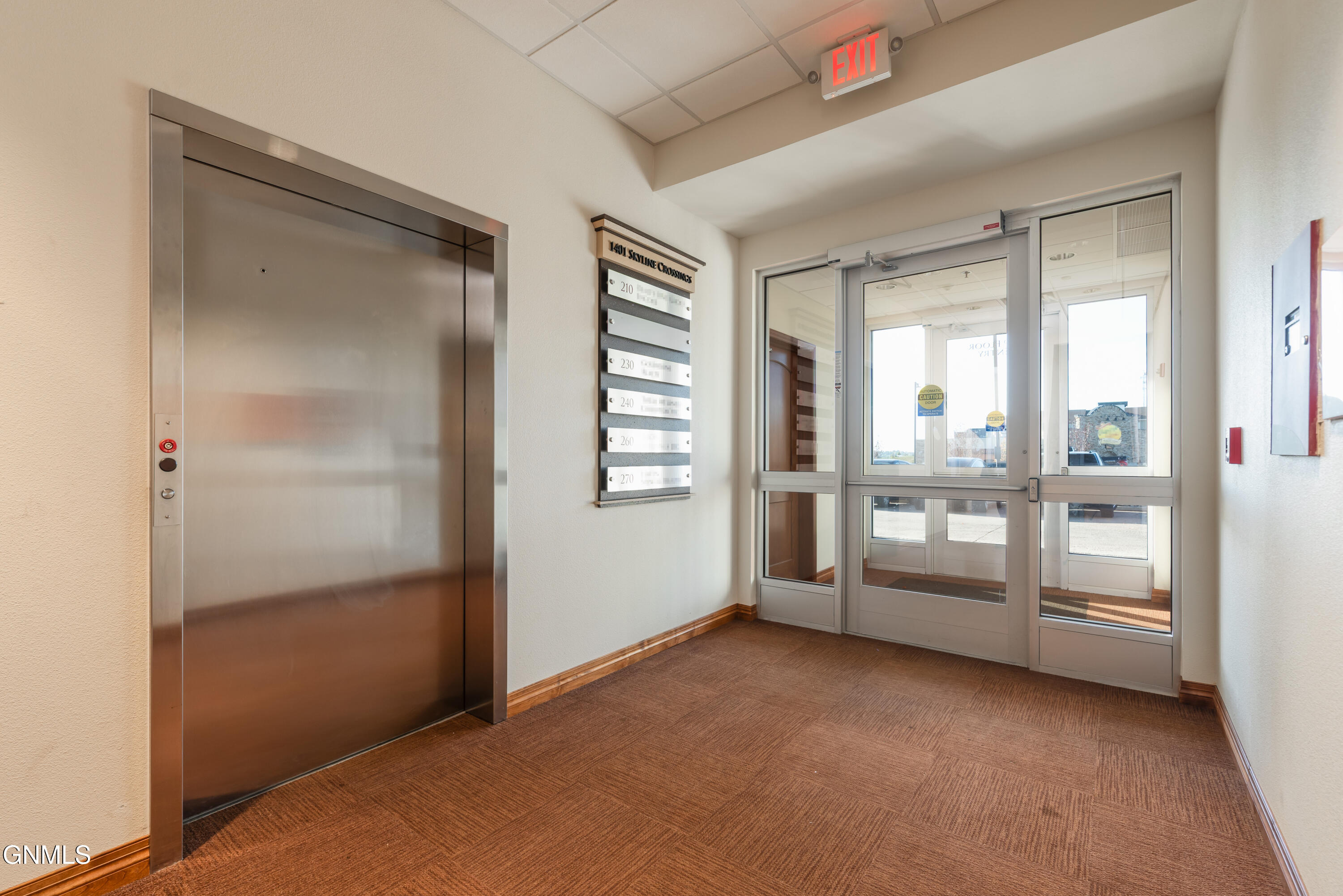 1401 Skyline Boulevard, F