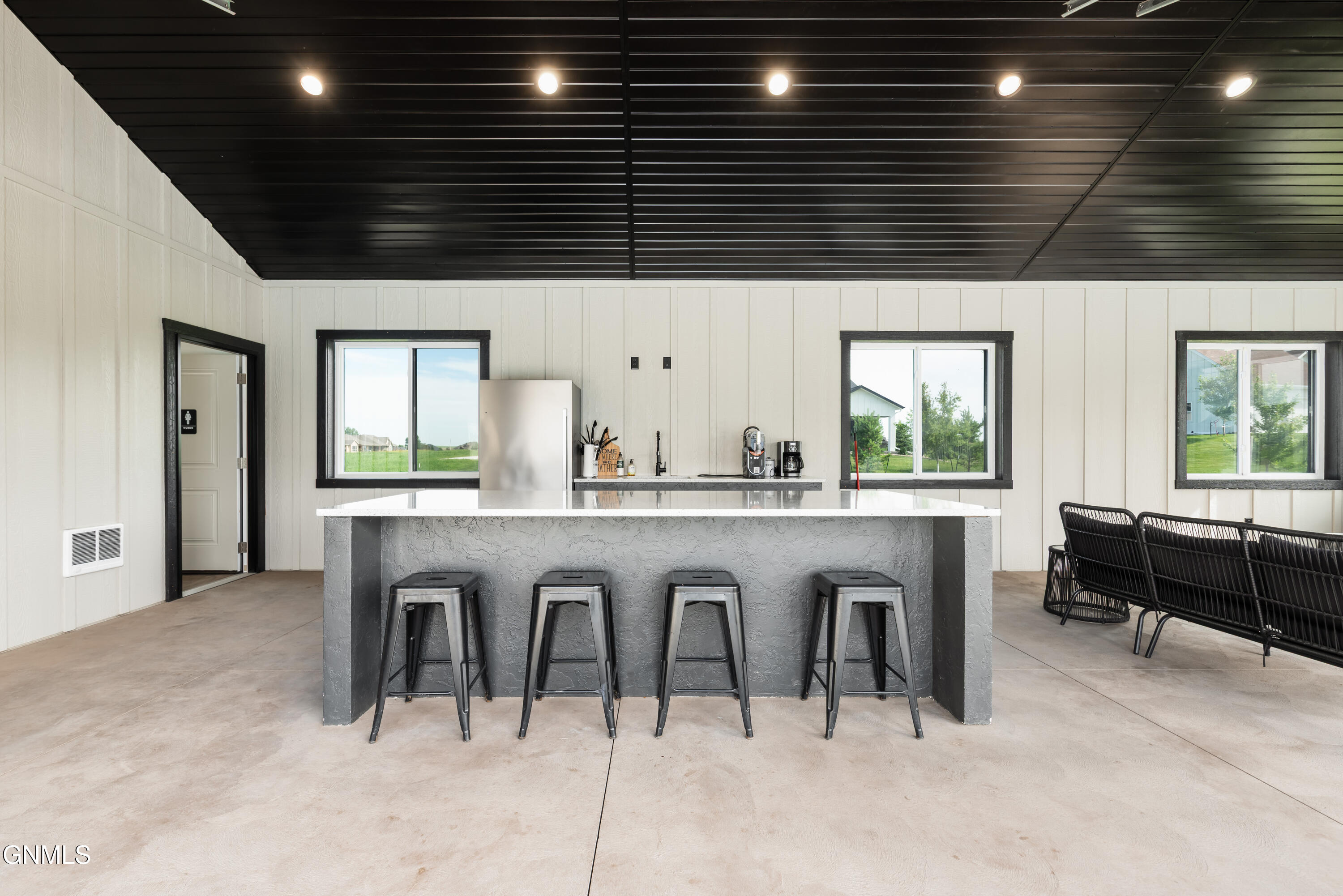 3505 Palmer Place