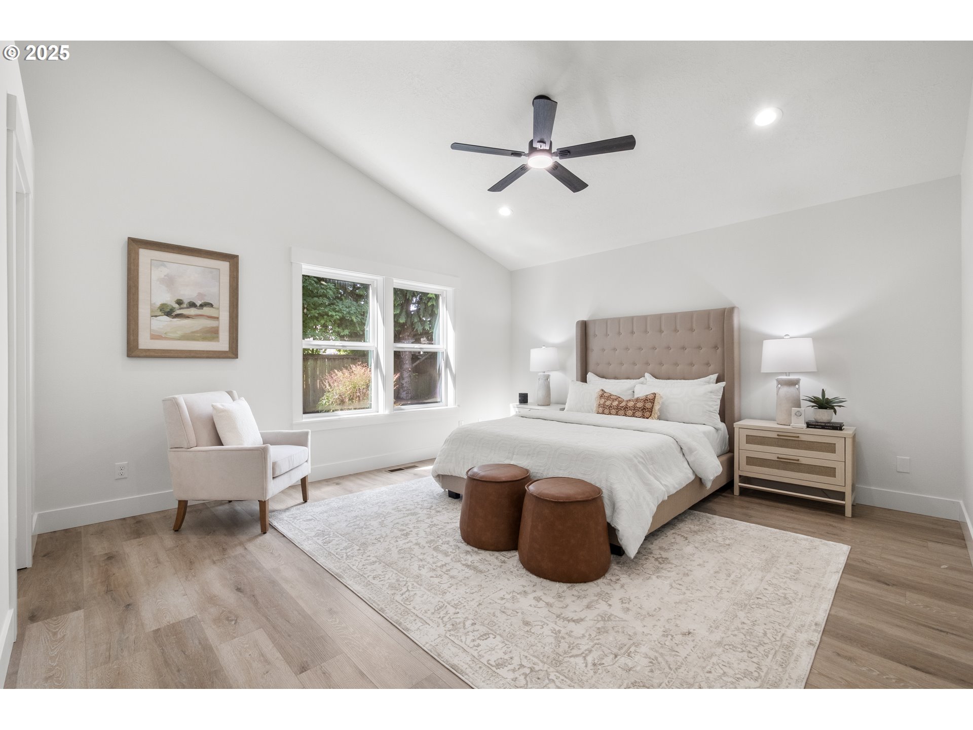 14902 SMITH ROCK AVE NE