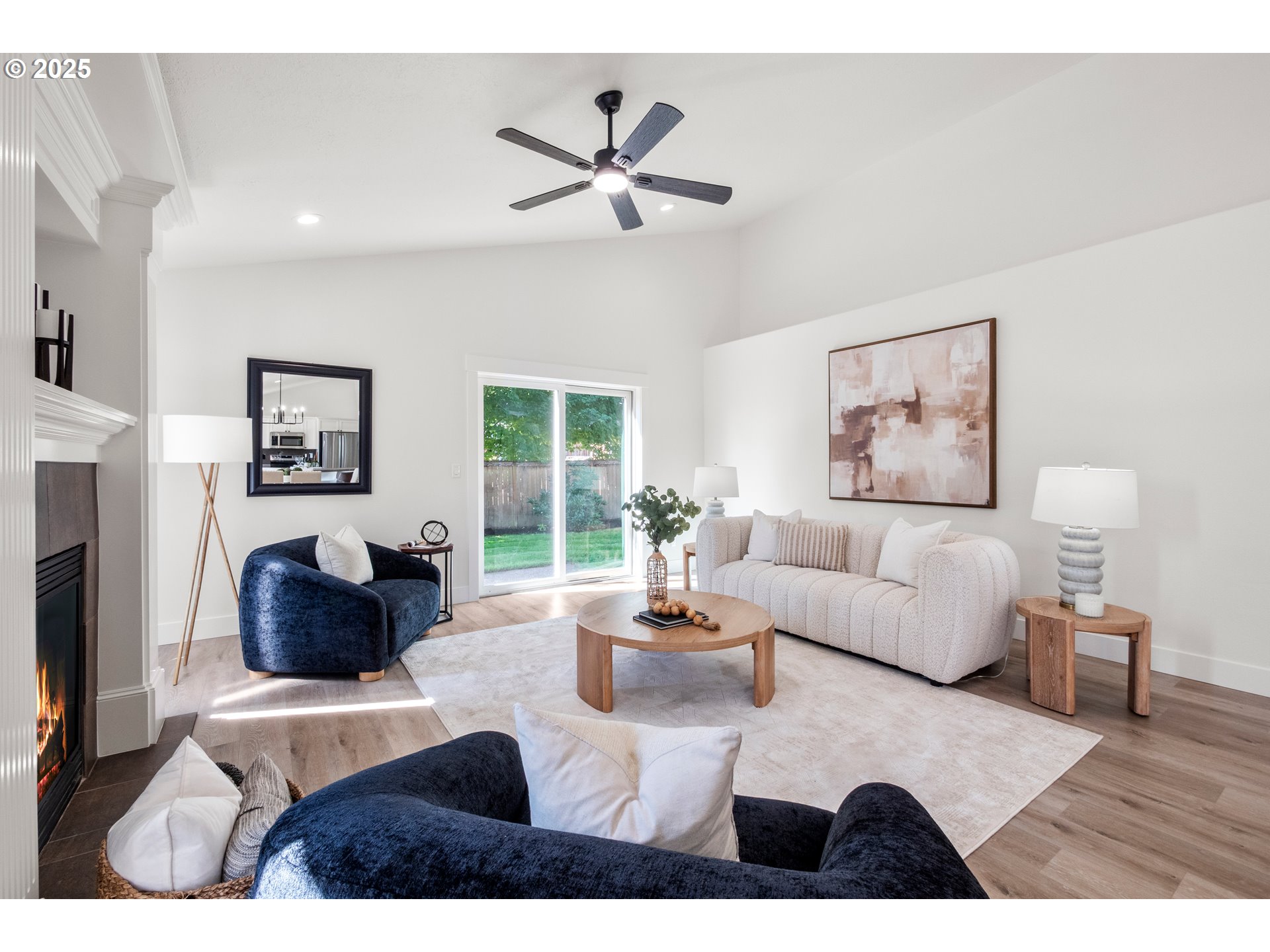 14902 SMITH ROCK AVE NE