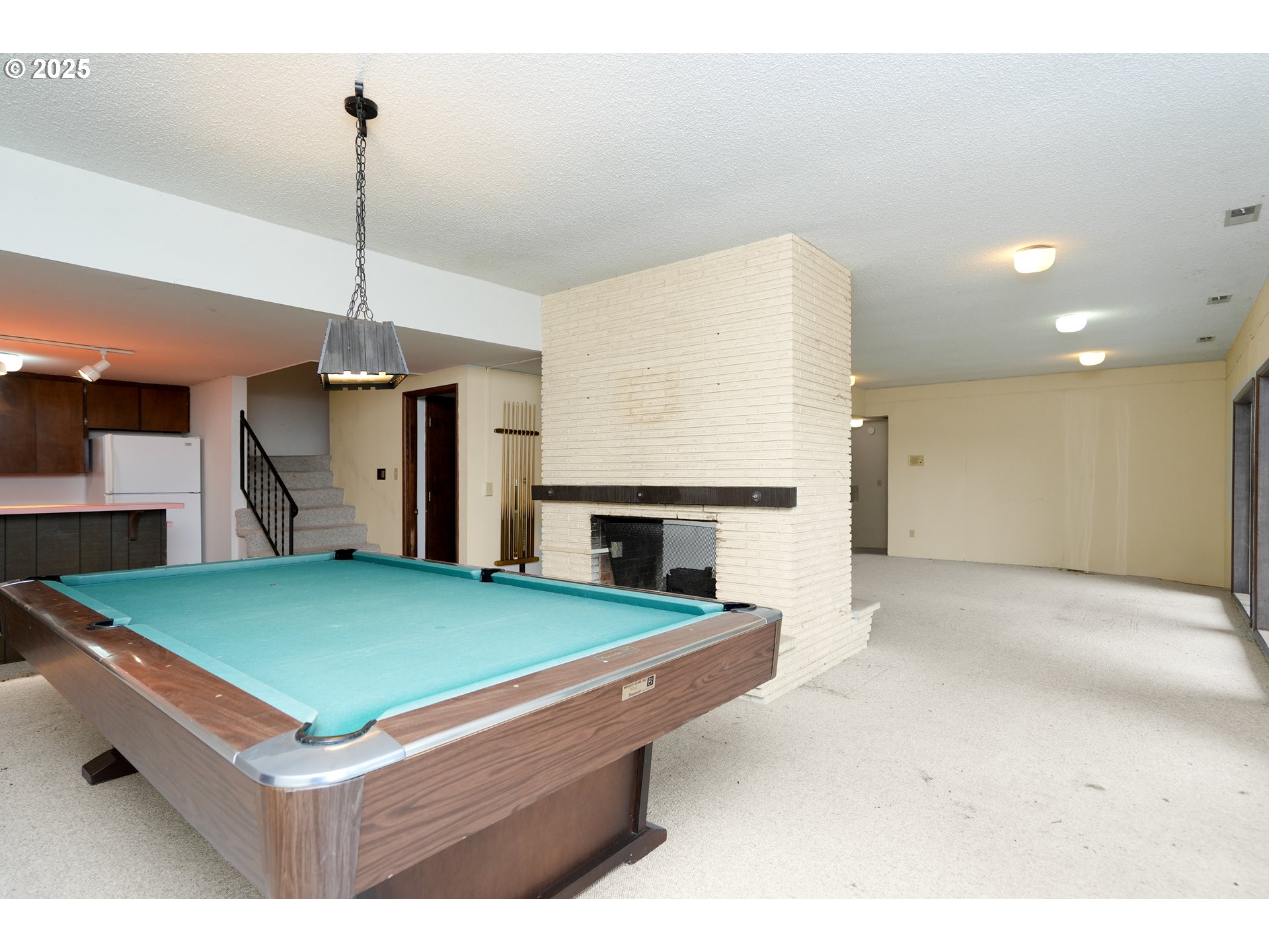 7885 NW RIDGEWOOD DR