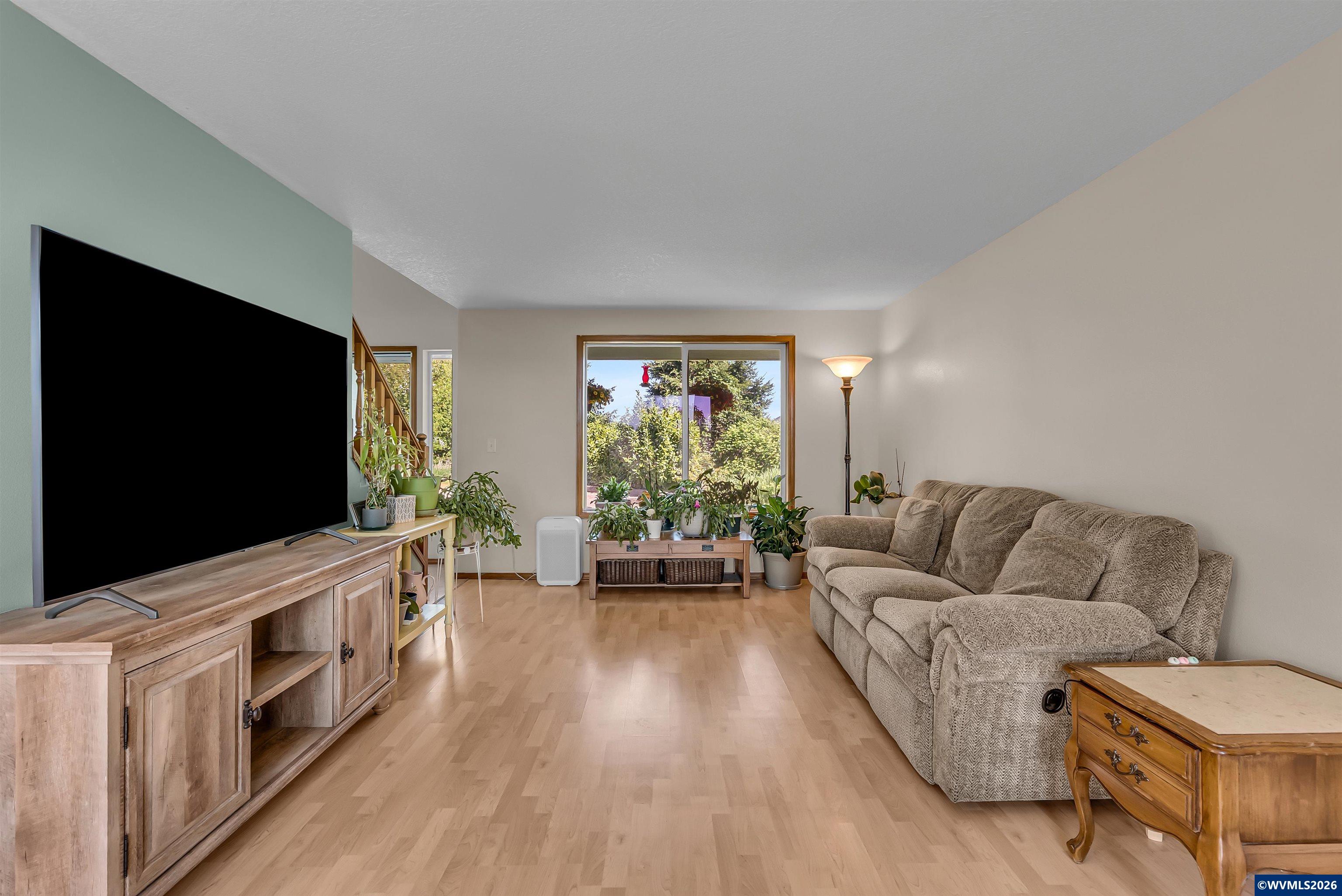 1299 Elana Dr