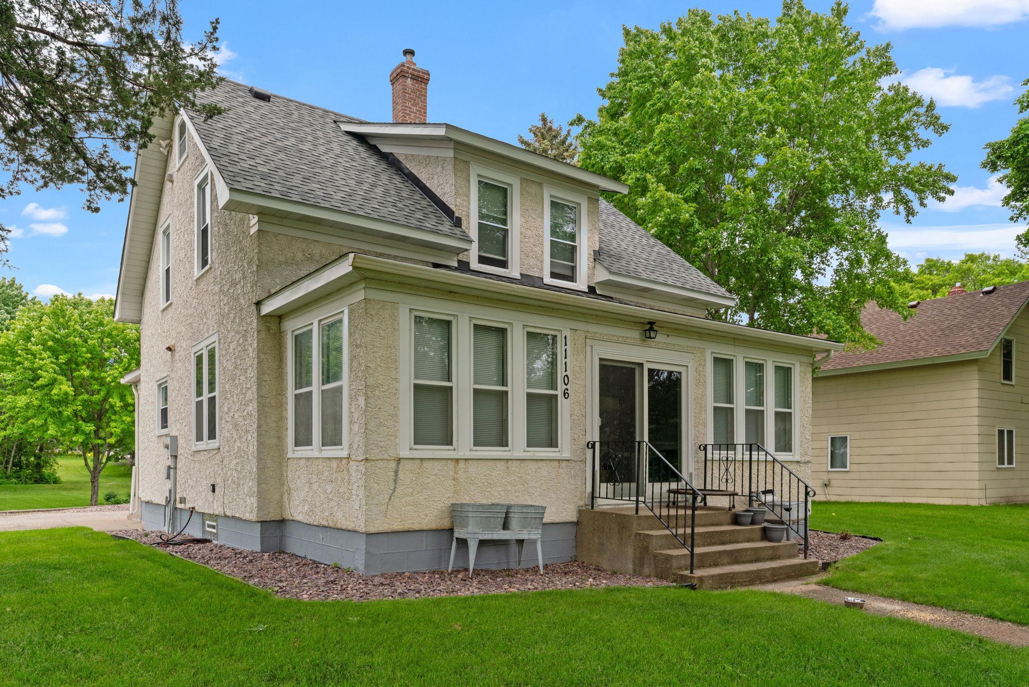 11106 River Road NE