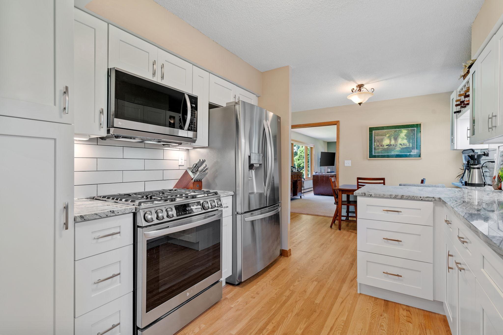 8656 27th Street N