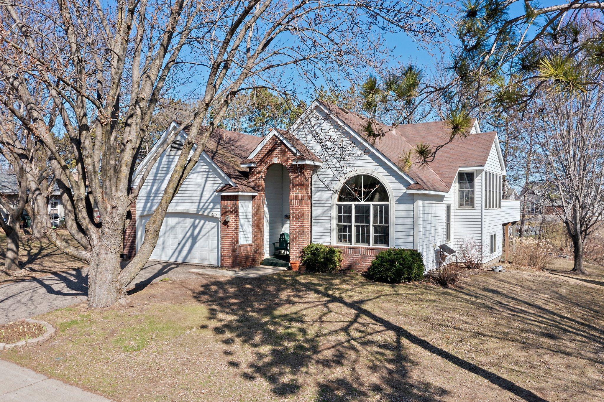 683 Crimson Leaf Trail
