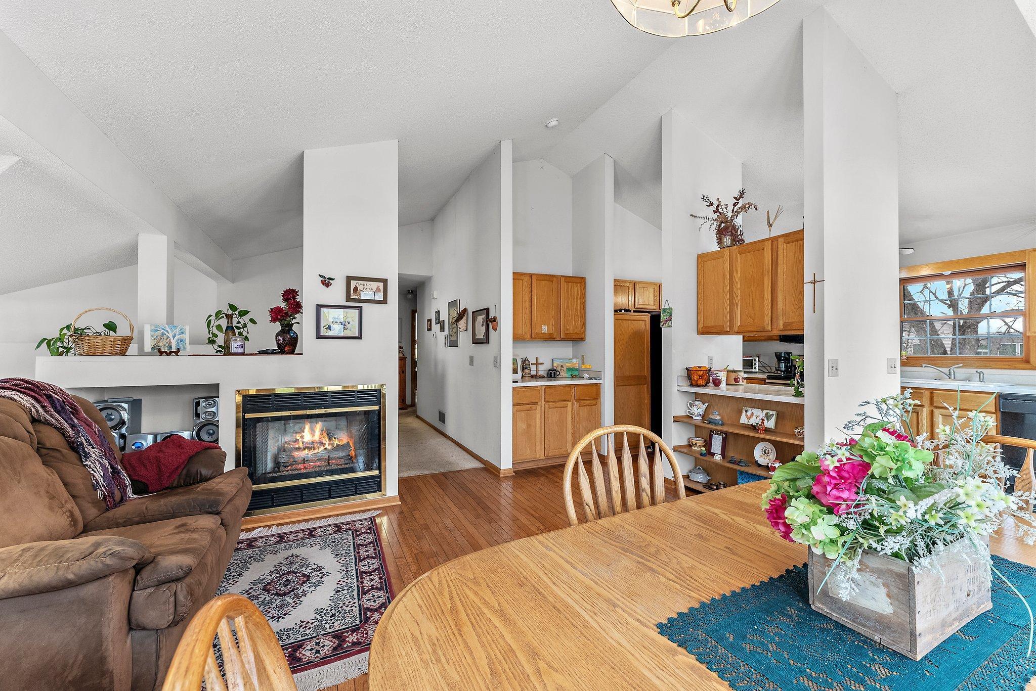 683 Crimson Leaf Trail