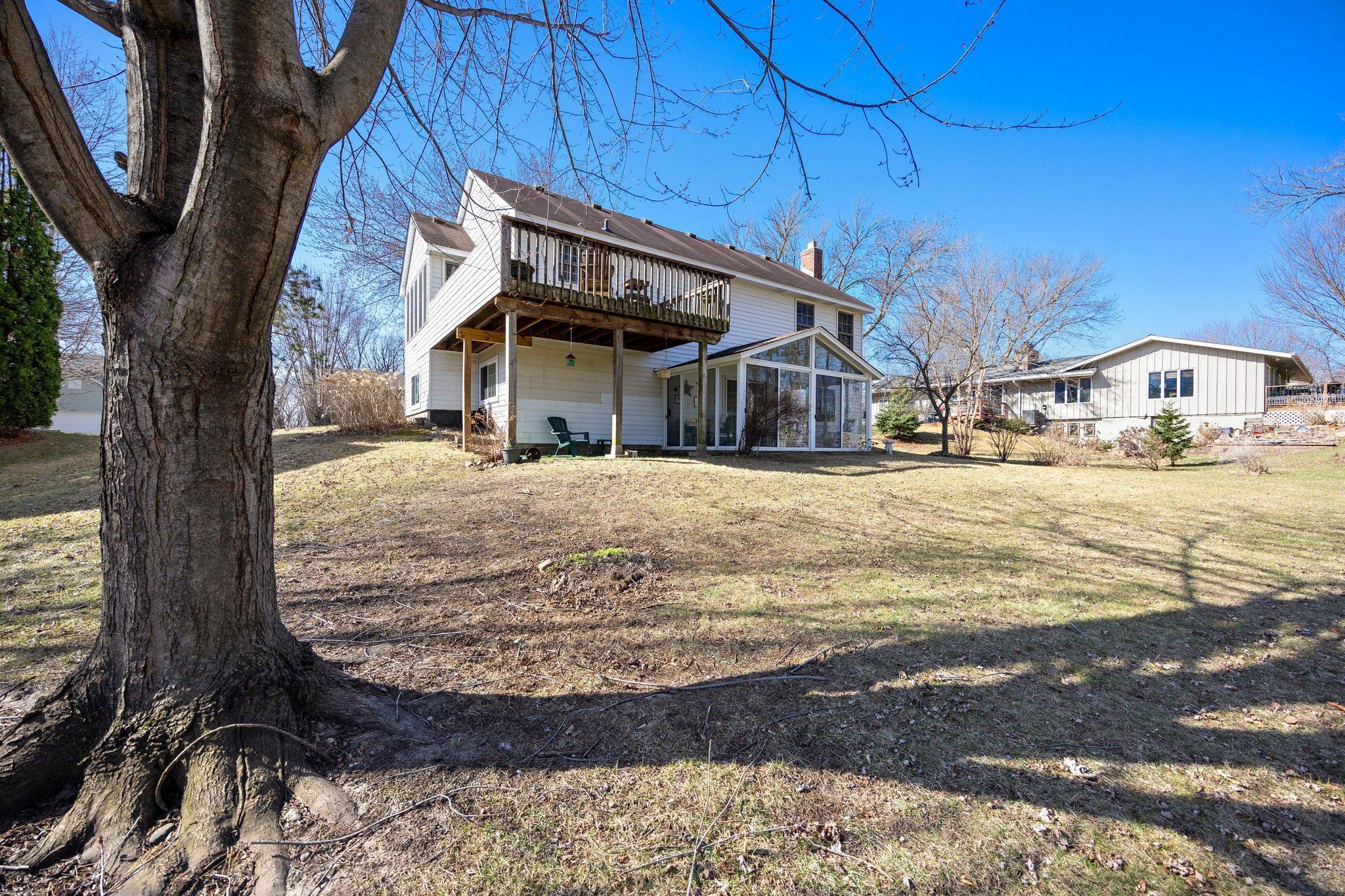 683 Crimson Leaf Trail