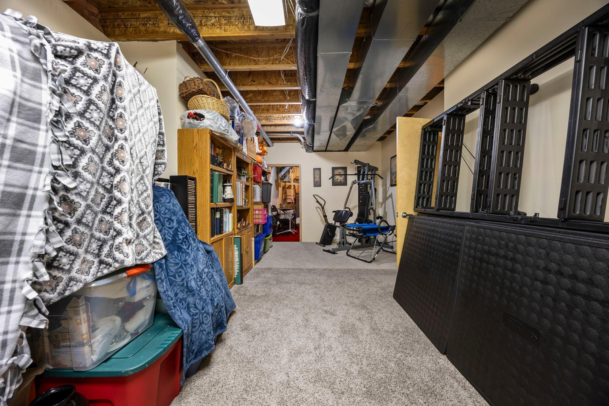 7330 Kestrel Trail
