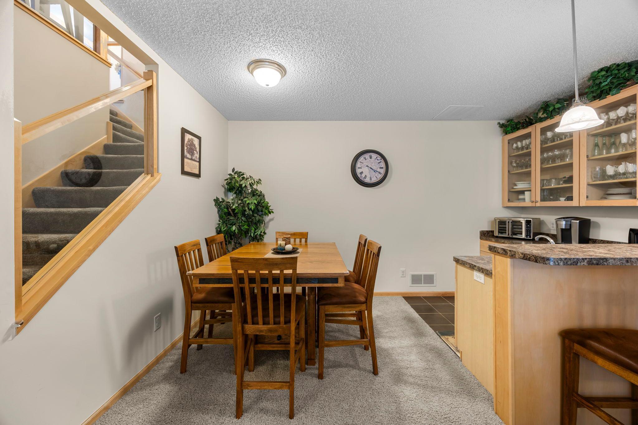 7330 Kestrel Trail