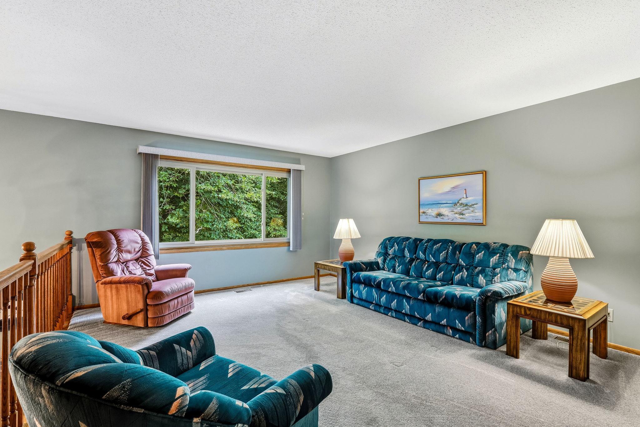 4261 Dunrovin Lane