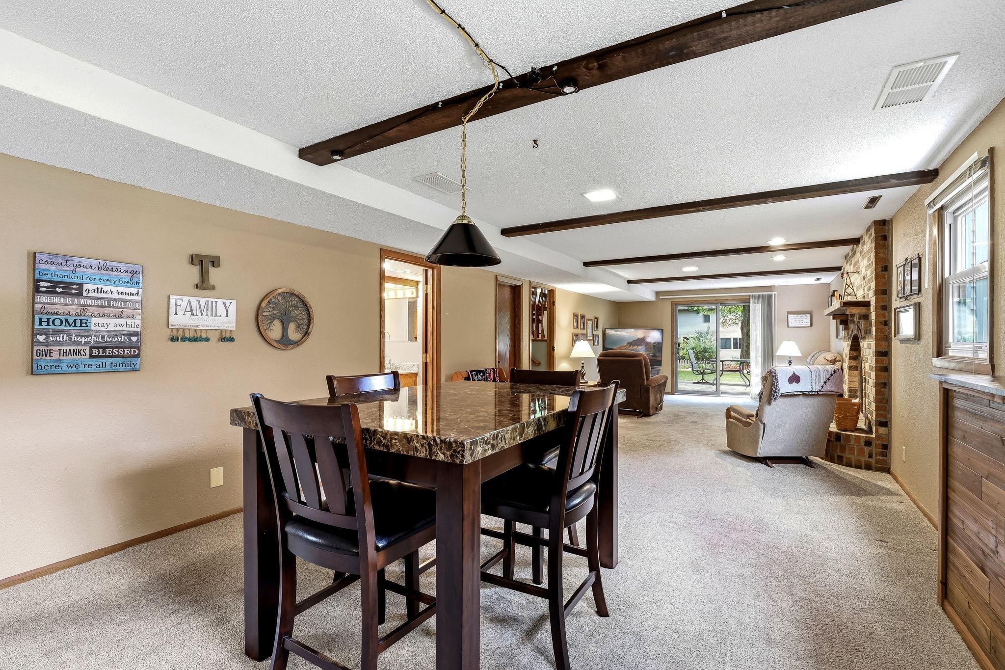 4261 Dunrovin Lane