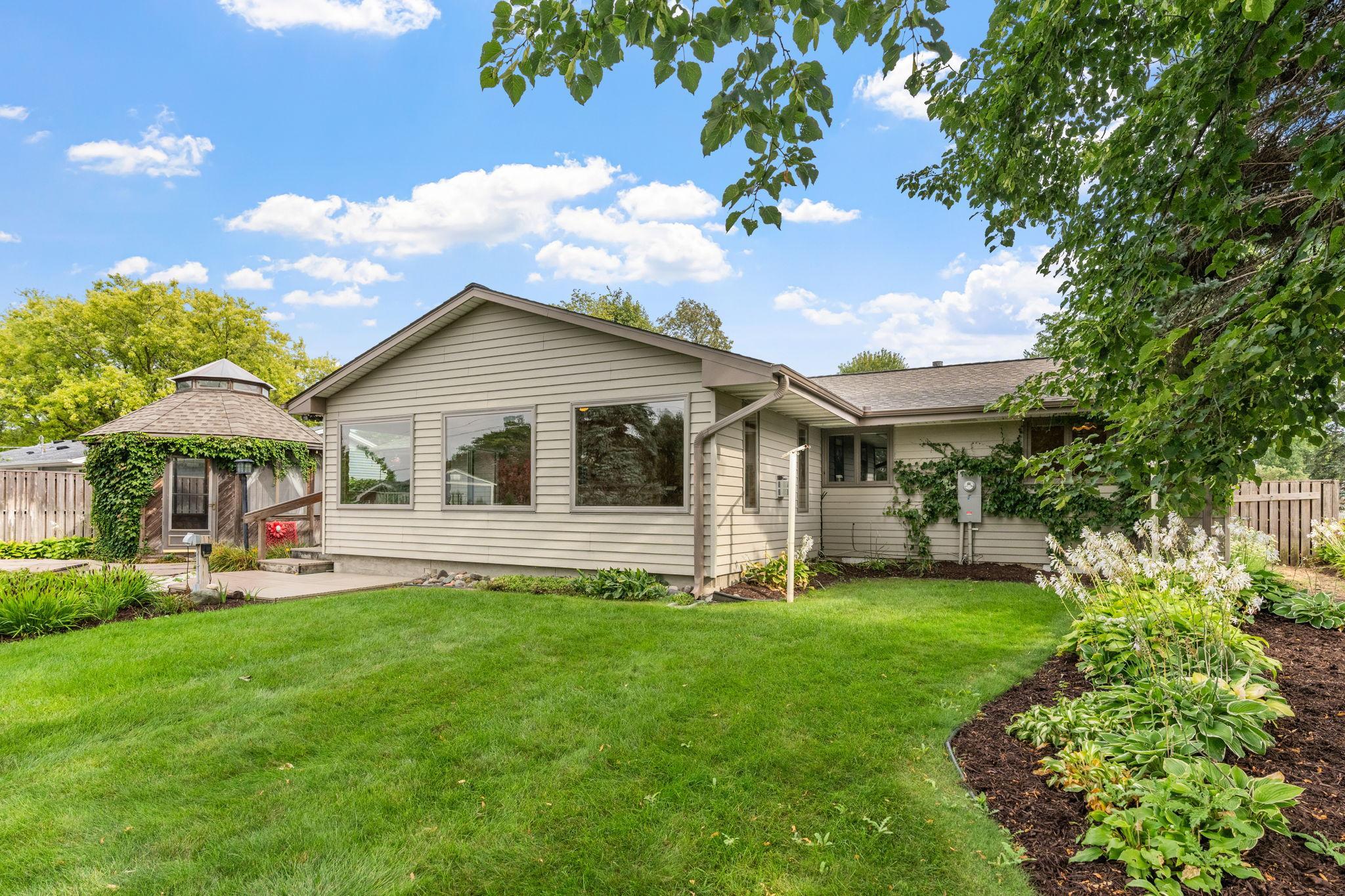 11700 Galtier Drive