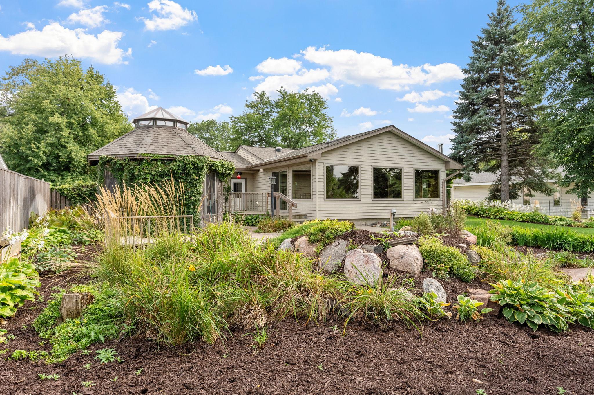 11700 Galtier Drive